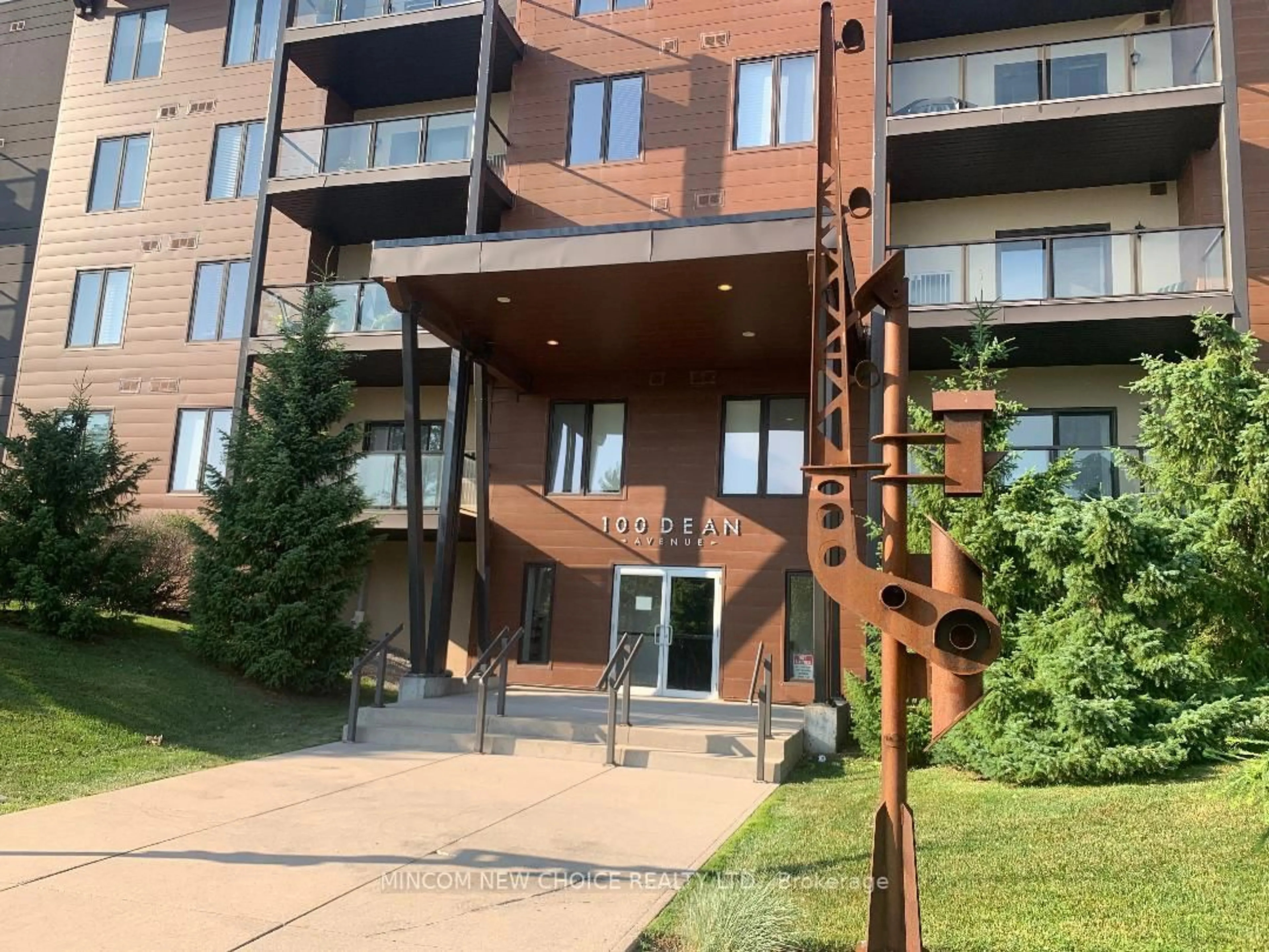Unknown for 100 Dean Ave #414, Barrie Ontario L4N 0V4