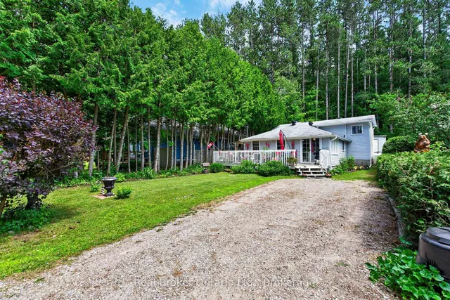 81 Andrew Dr, Tiny 2