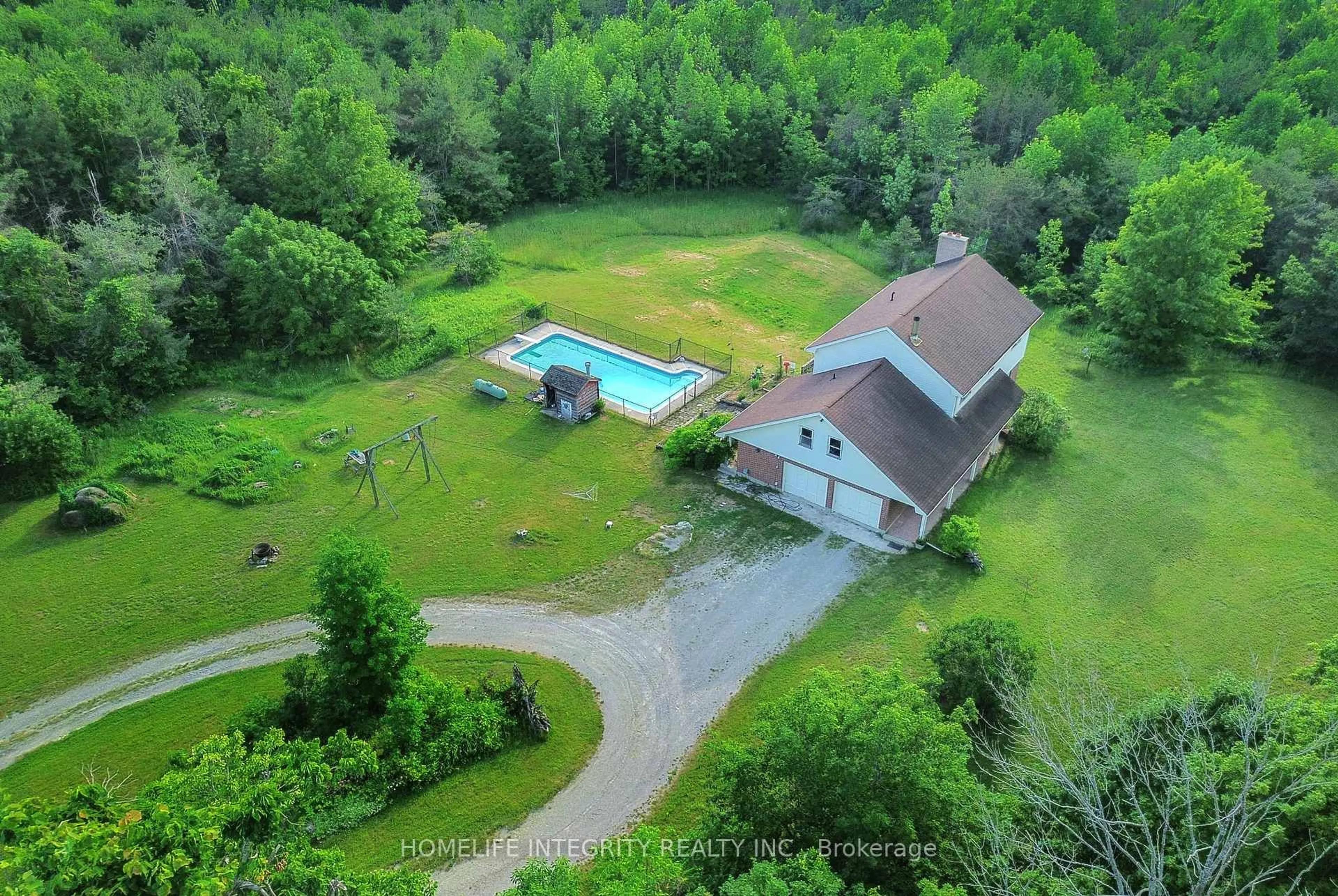 A pic from outside/outdoor area/front of a property/back of a property/a pic from drone, water/lake/river/ocean view for 4892 5 Line, Oro-Medonte Ontario L0L 1V0