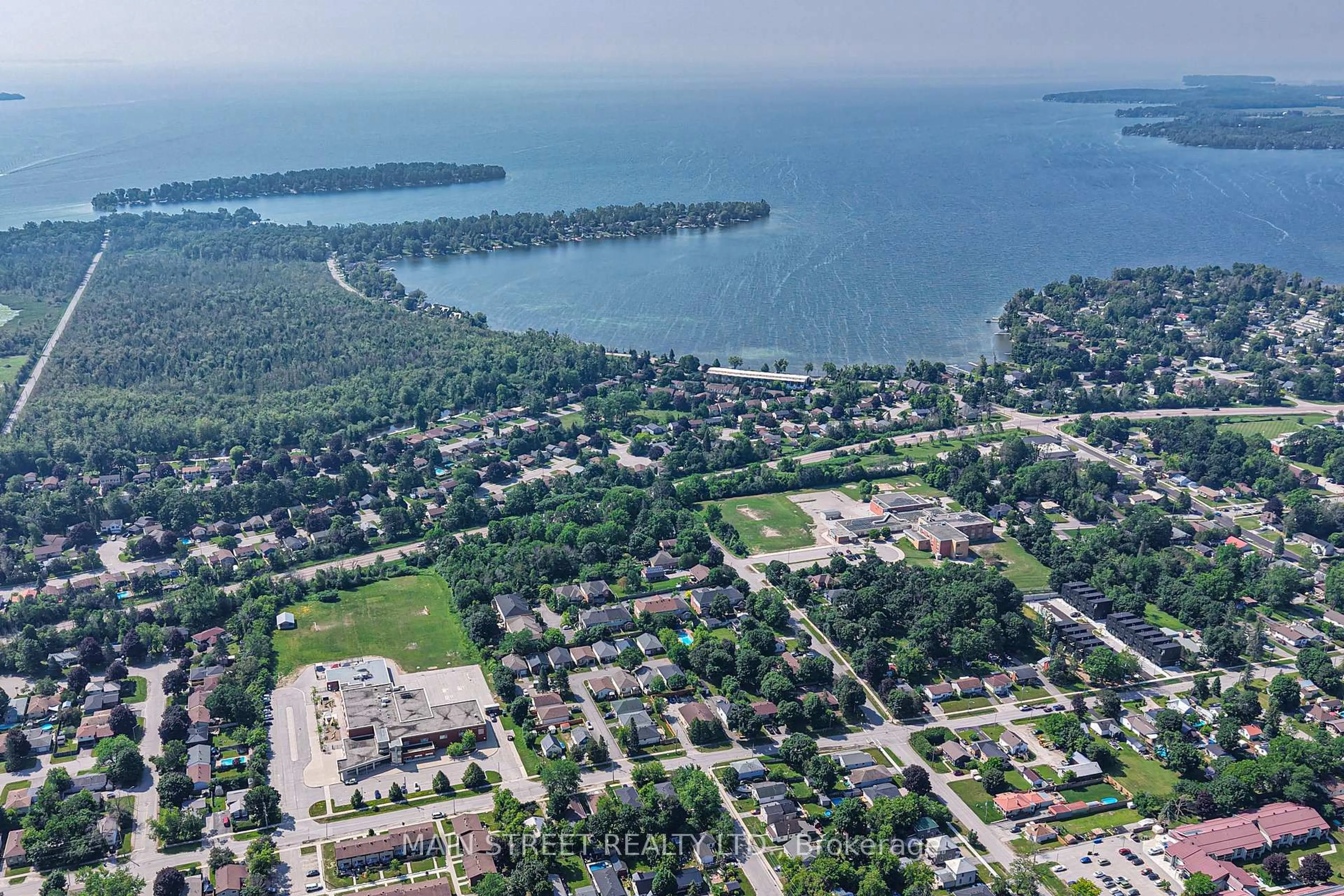 Unknown for 231 OXFORD St #2, Orillia Ontario L3V 7S6