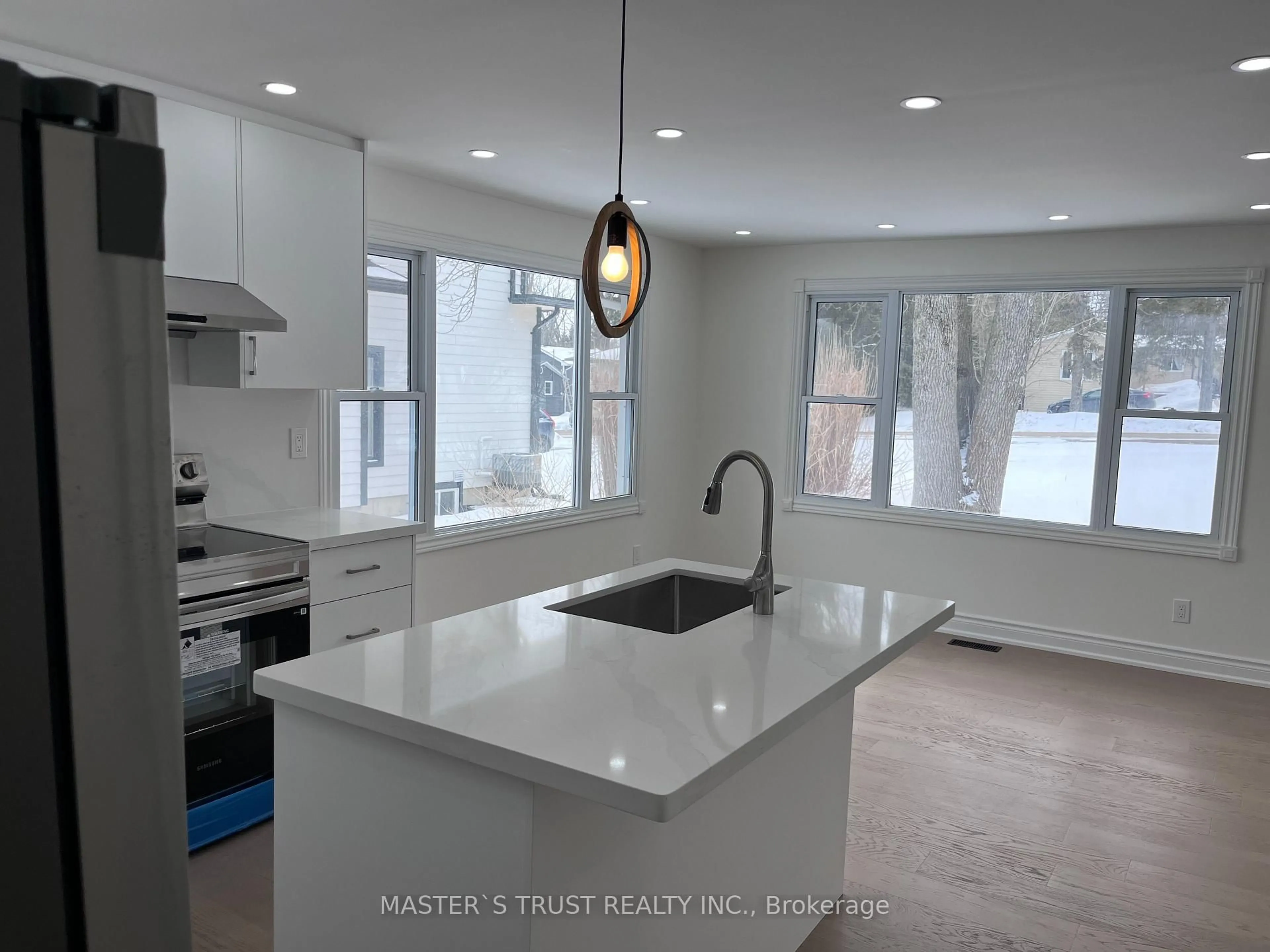 Contemporary kitchen, ceramic/tile floor for 3965 Hilltop Rd, Ramara Ontario L3V 6H7