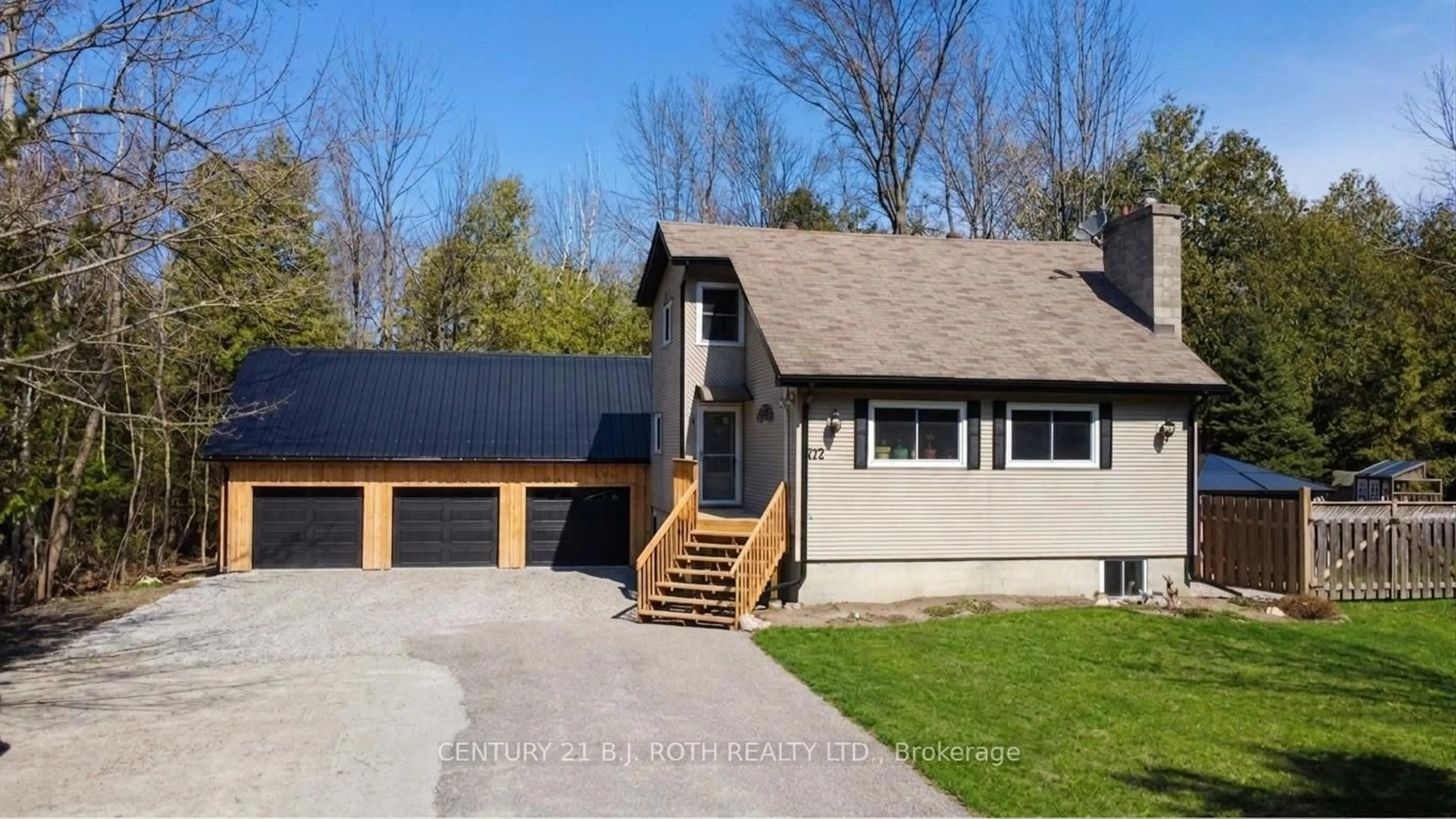 Home with vinyl exterior material, street for 172 Albin Rd, Tay Ontario L0K 2C0