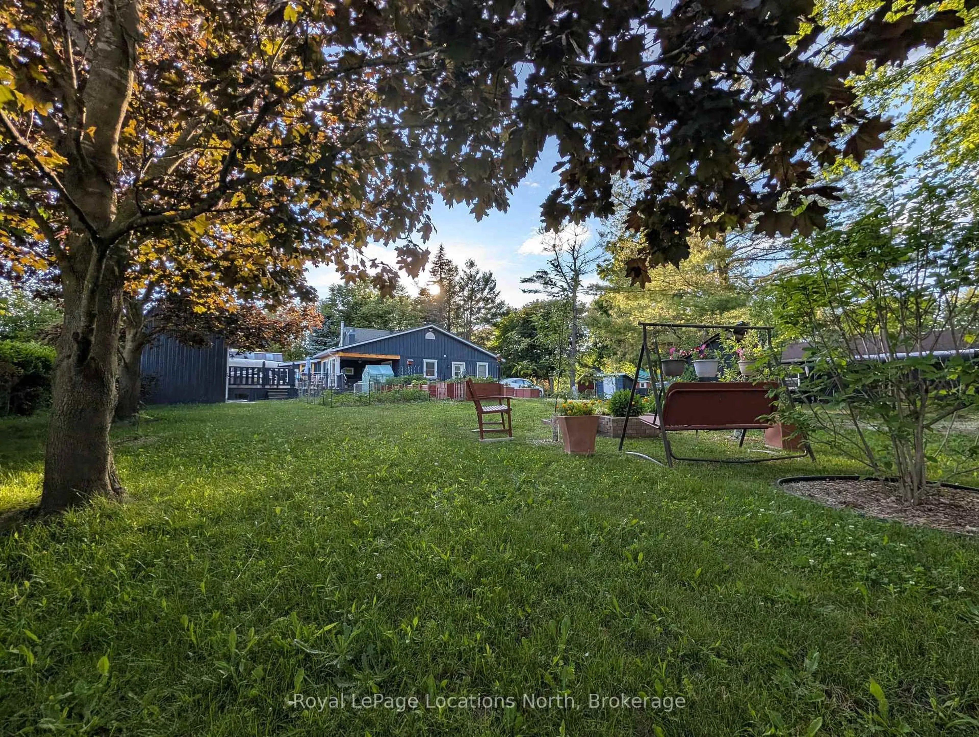 A pic from outside/outdoor area/front of a property/back of a property/a pic from drone, forest/trees view for 236 PHILLIPS St, Clearview Ontario L0M 1S0