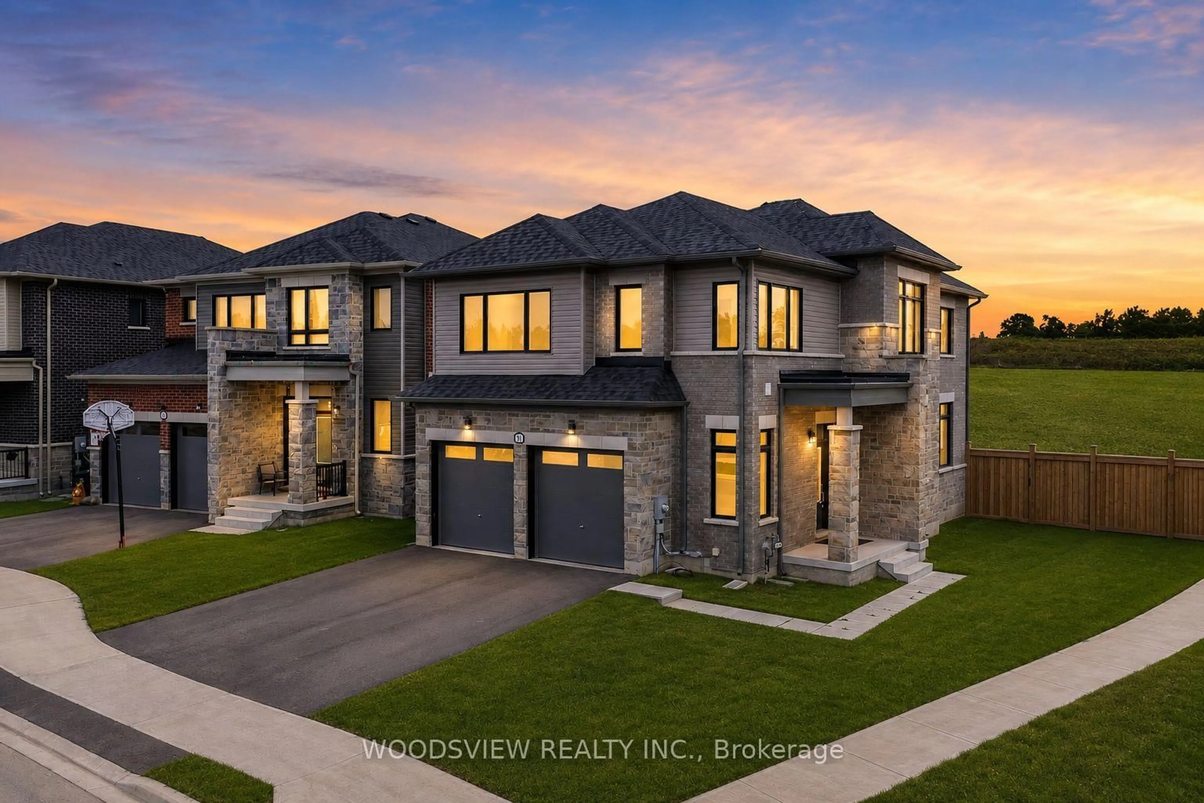 Home with brick exterior material, unknown for 91 Thicketwood Ave, Barrie Ontario L9J 0W8