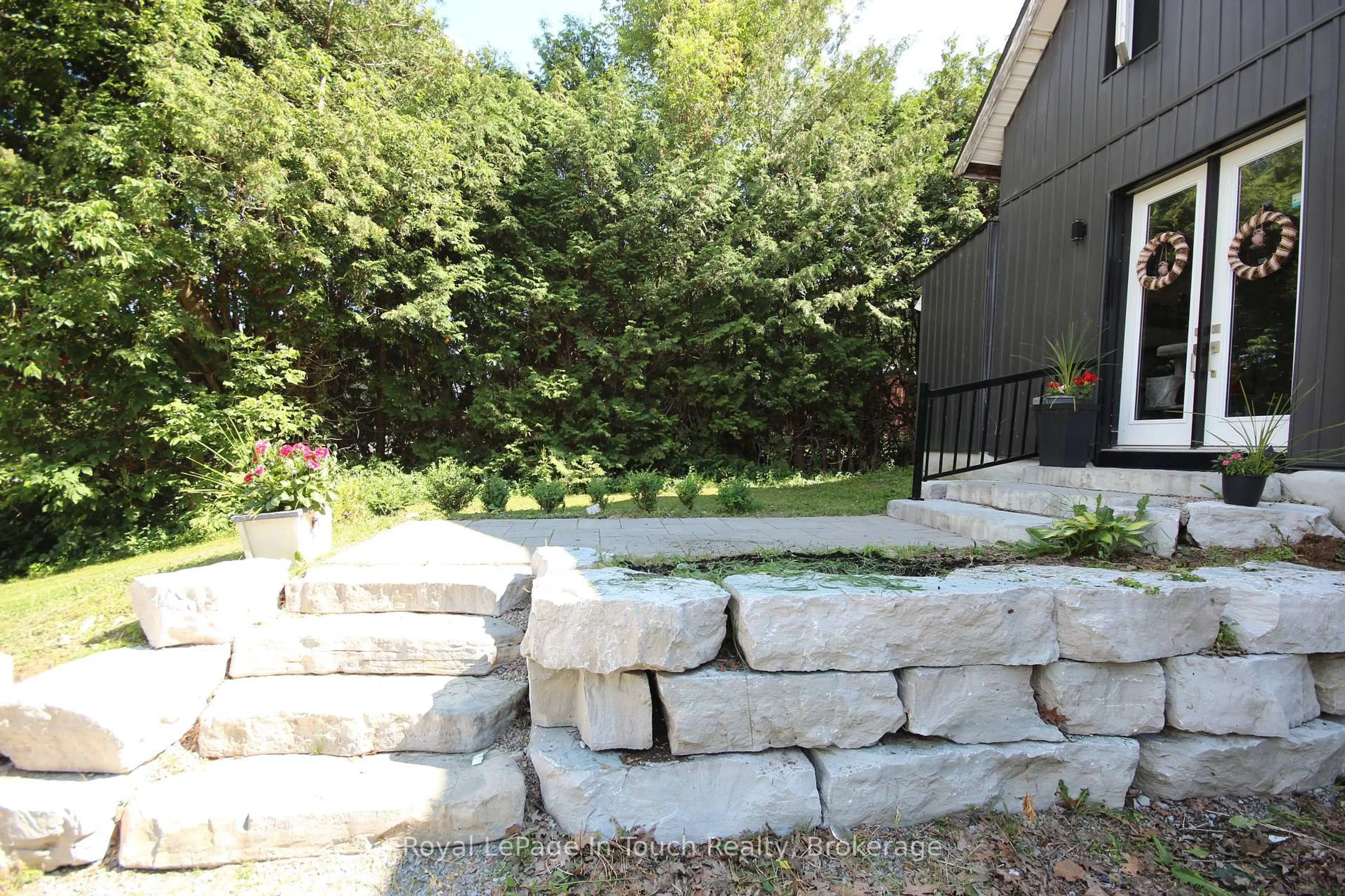Patio, street for 12906 County Rd 16 Rd, Severn Ontario L0K 2C0