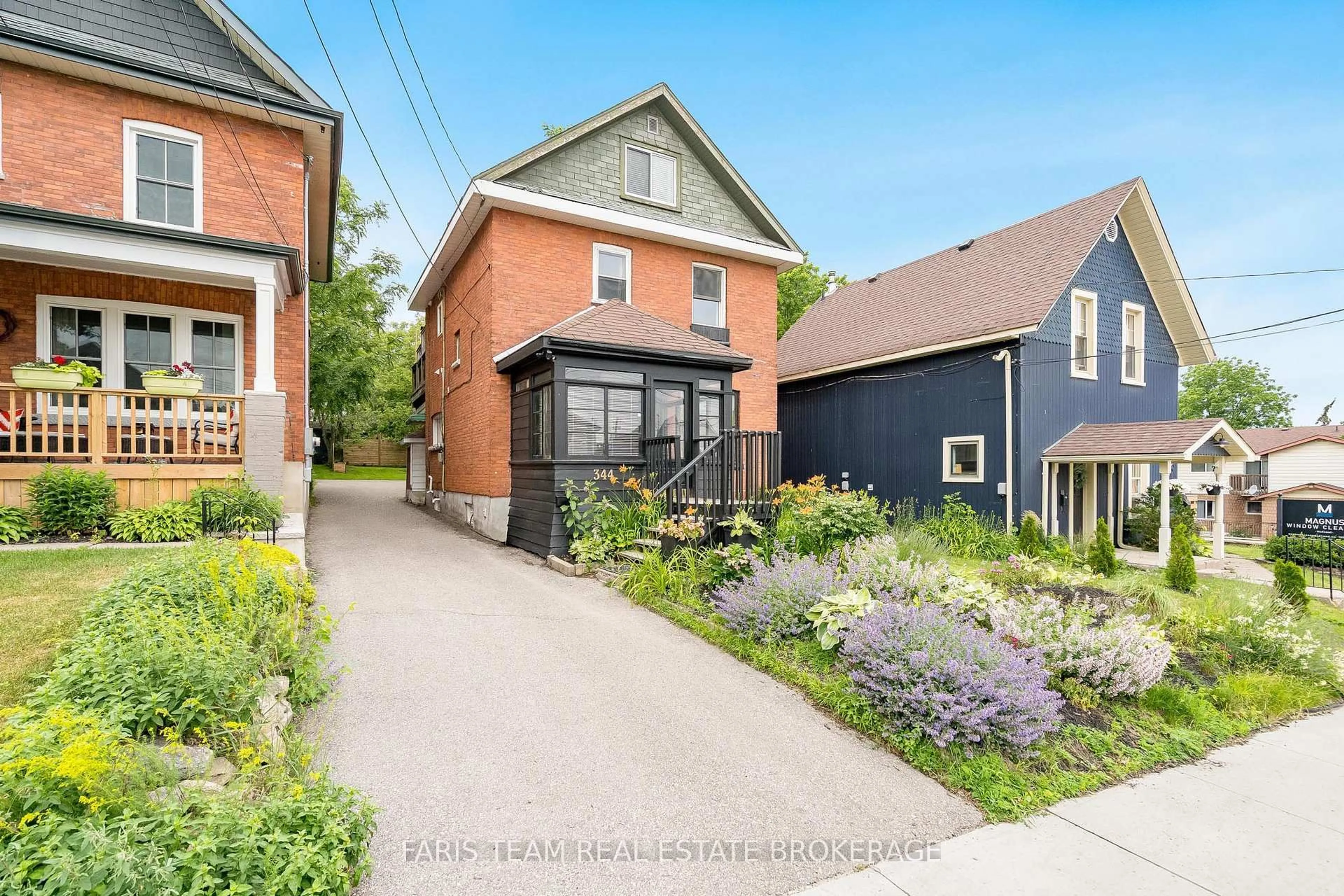 Home with brick exterior material, street for 344 First St, Midland Ontario L4R 3P2