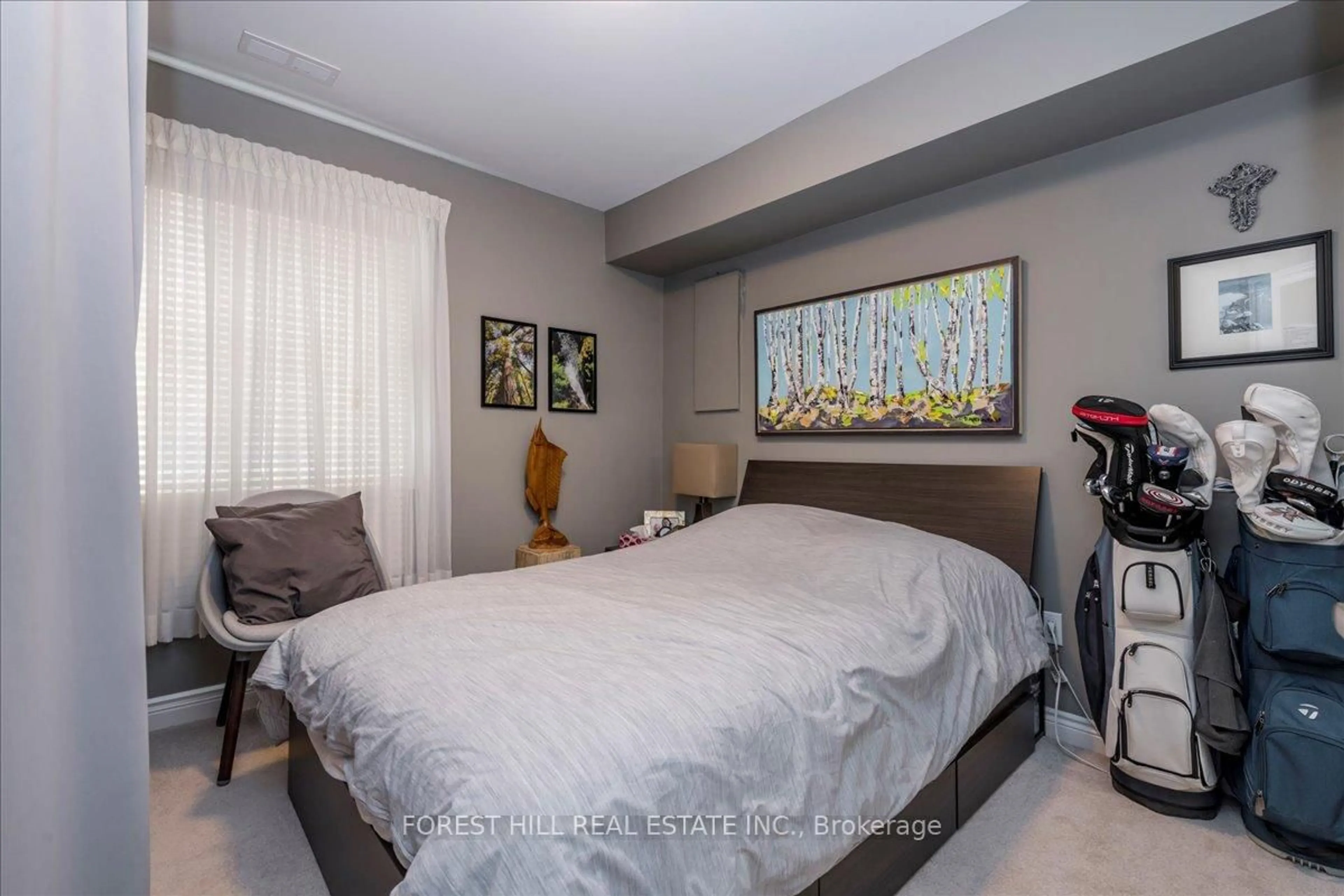 Bedroom with bed, unknown for 100 Laguna Pkwy #8, Ramara Ontario L0K 1B0