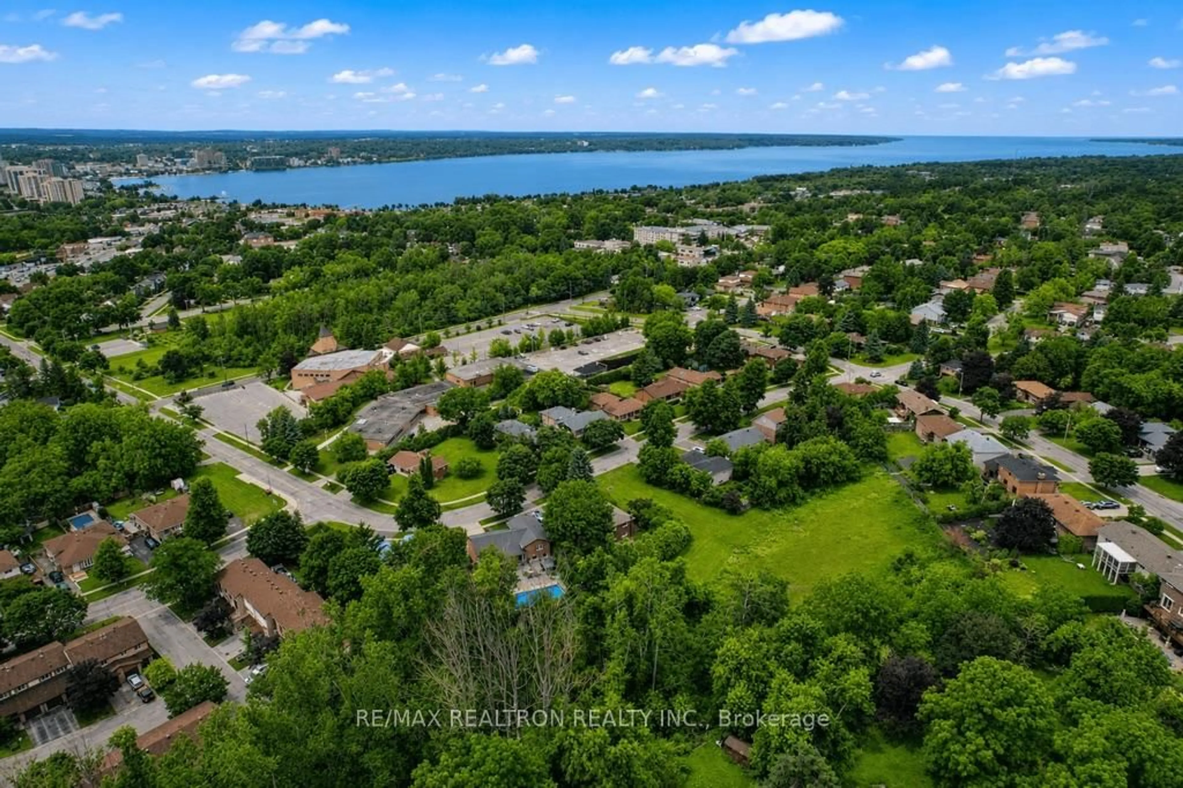 A pic from outside/outdoor area/front of a property/back of a property/a pic from drone, water/lake/river/ocean view for 18 Debra Cres, Barrie Ontario L4N 3T1