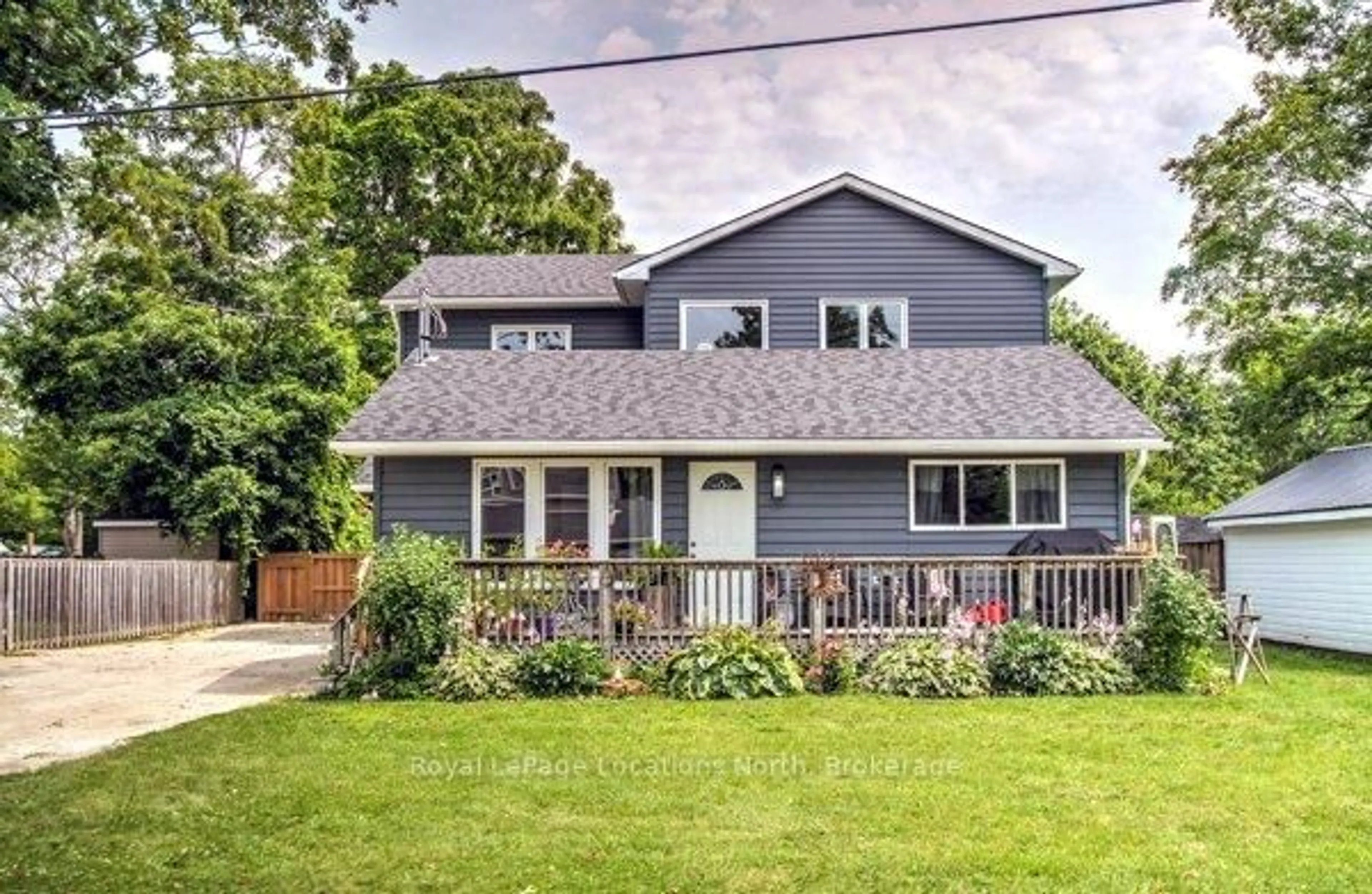 Home with vinyl exterior material, street for 245 Jane St, Clearview Ontario L0M 1S0