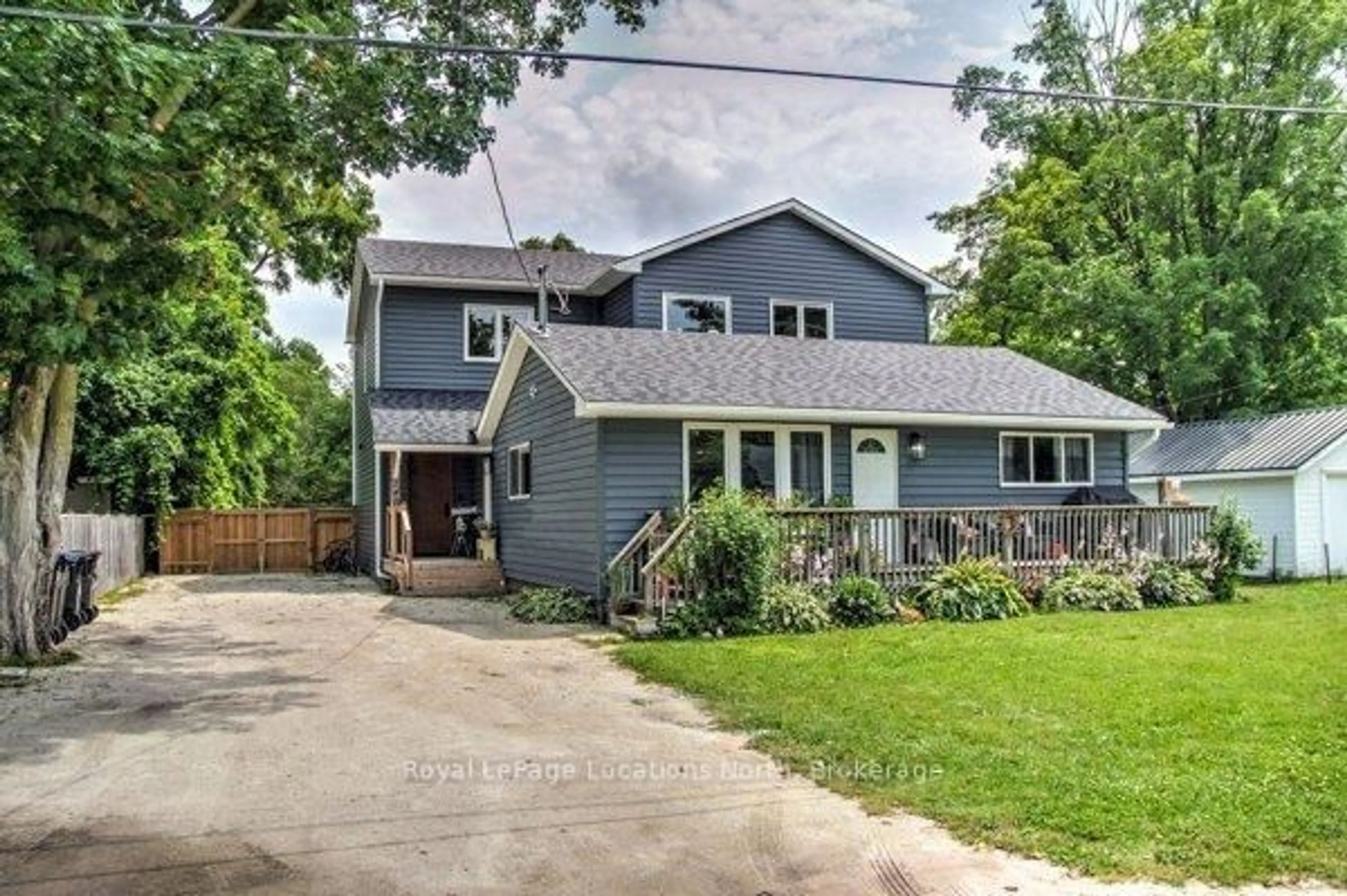 Unknown for 245 Jane St, Clearview Ontario L0M 1S0