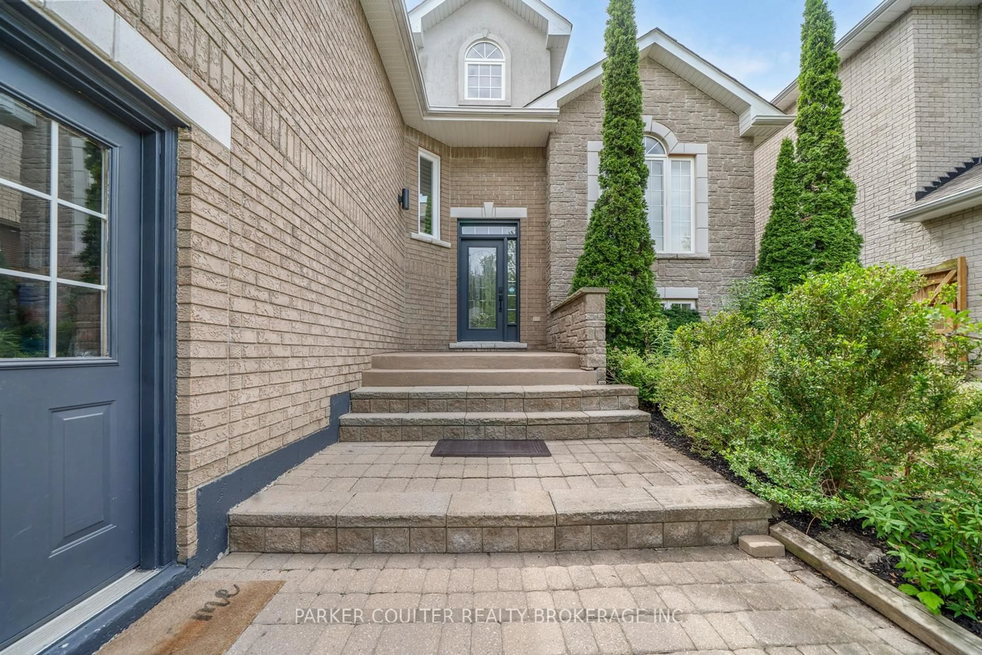 Home with brick exterior material, street for 107 Cumming Dr, Barrie Ontario L4N 0C6