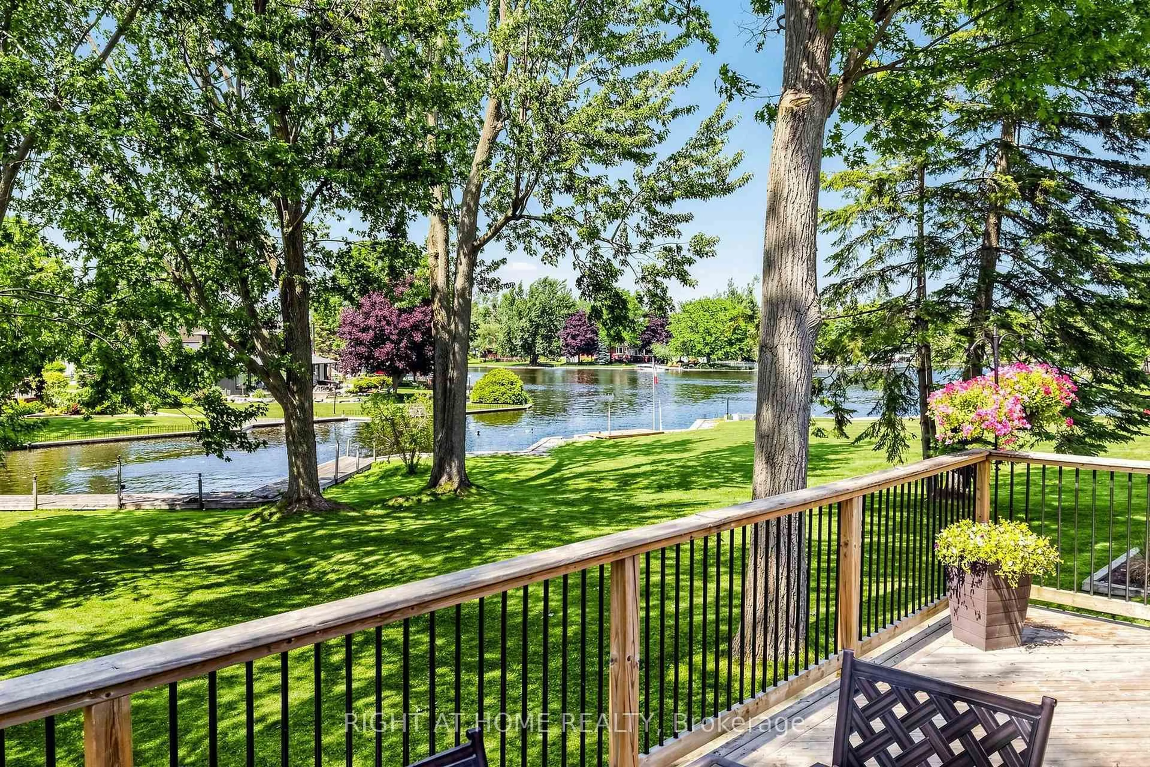 Patio, water/lake/river/ocean view for 48 Ridge Ave, Ramara Ontario L0K 1B0