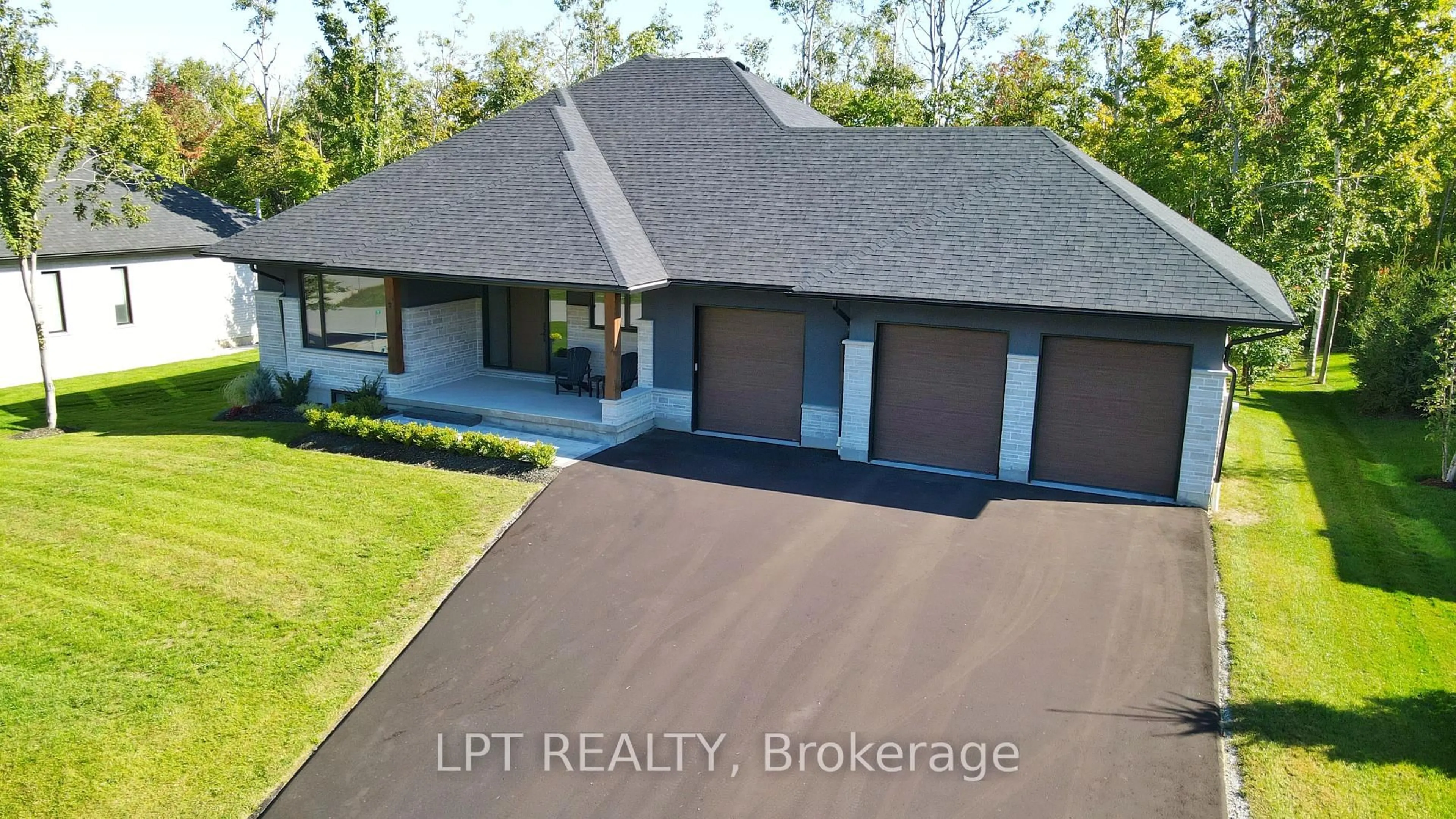 A pic from outside/outdoor area/front of a property/back of a property/a pic from drone, street for 15 Byers St, Springwater Ontario L9X 2A3