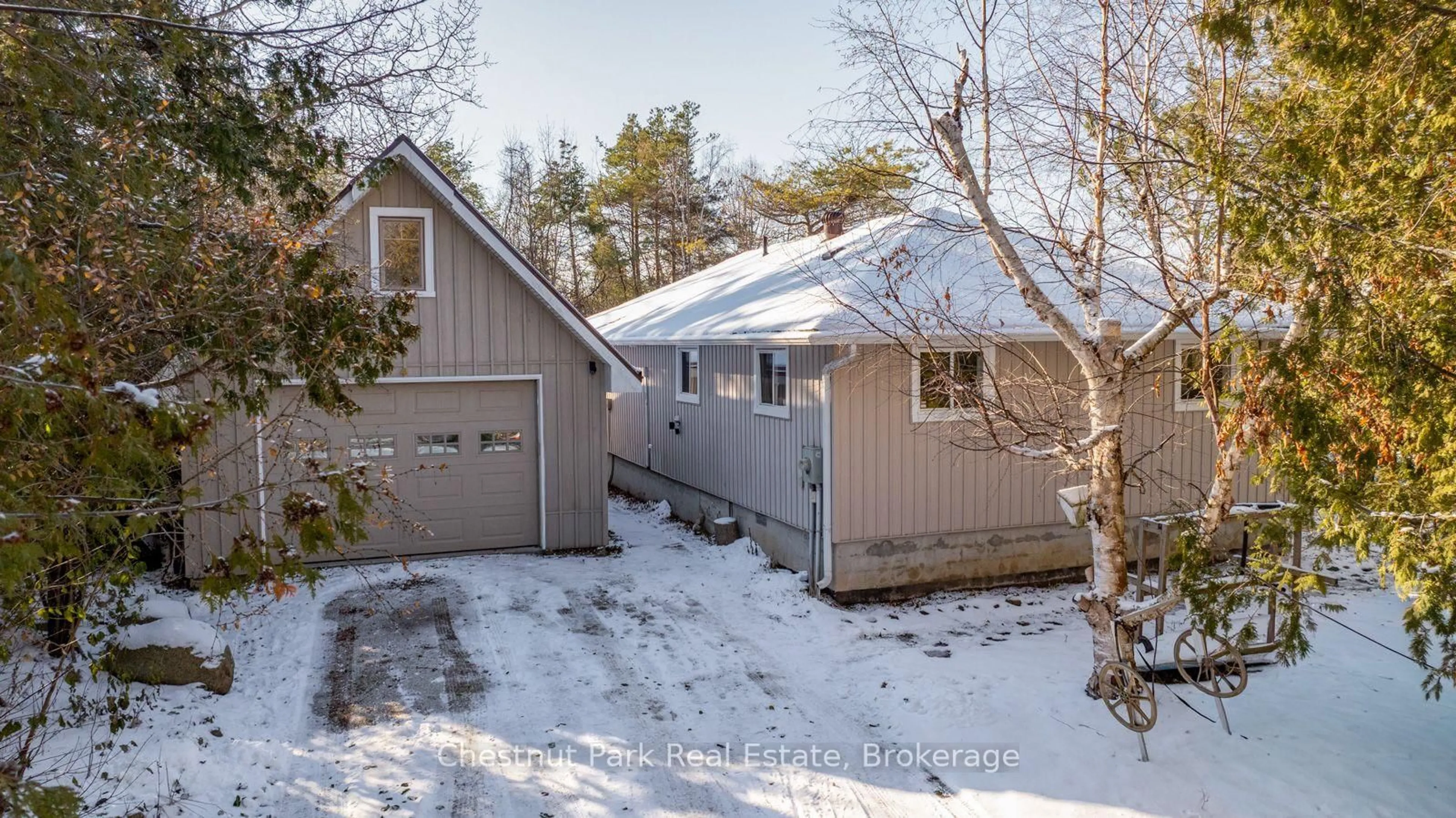 Unknown for 4 Parkside Ave, Collingwood Ontario L9Y 5P3
