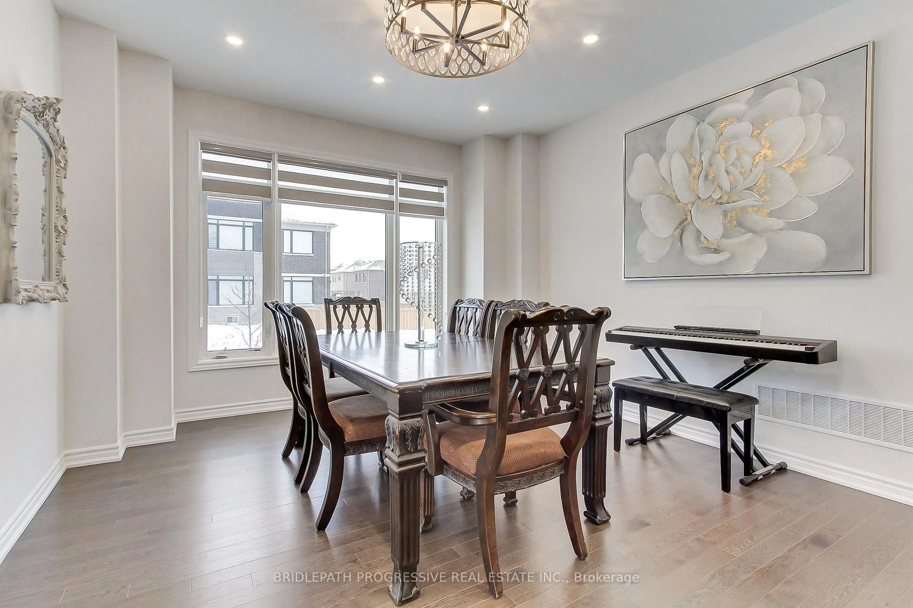 Dining room, unknown for 145 Terry Fox Dr, Barrie Ontario L9J 0L9