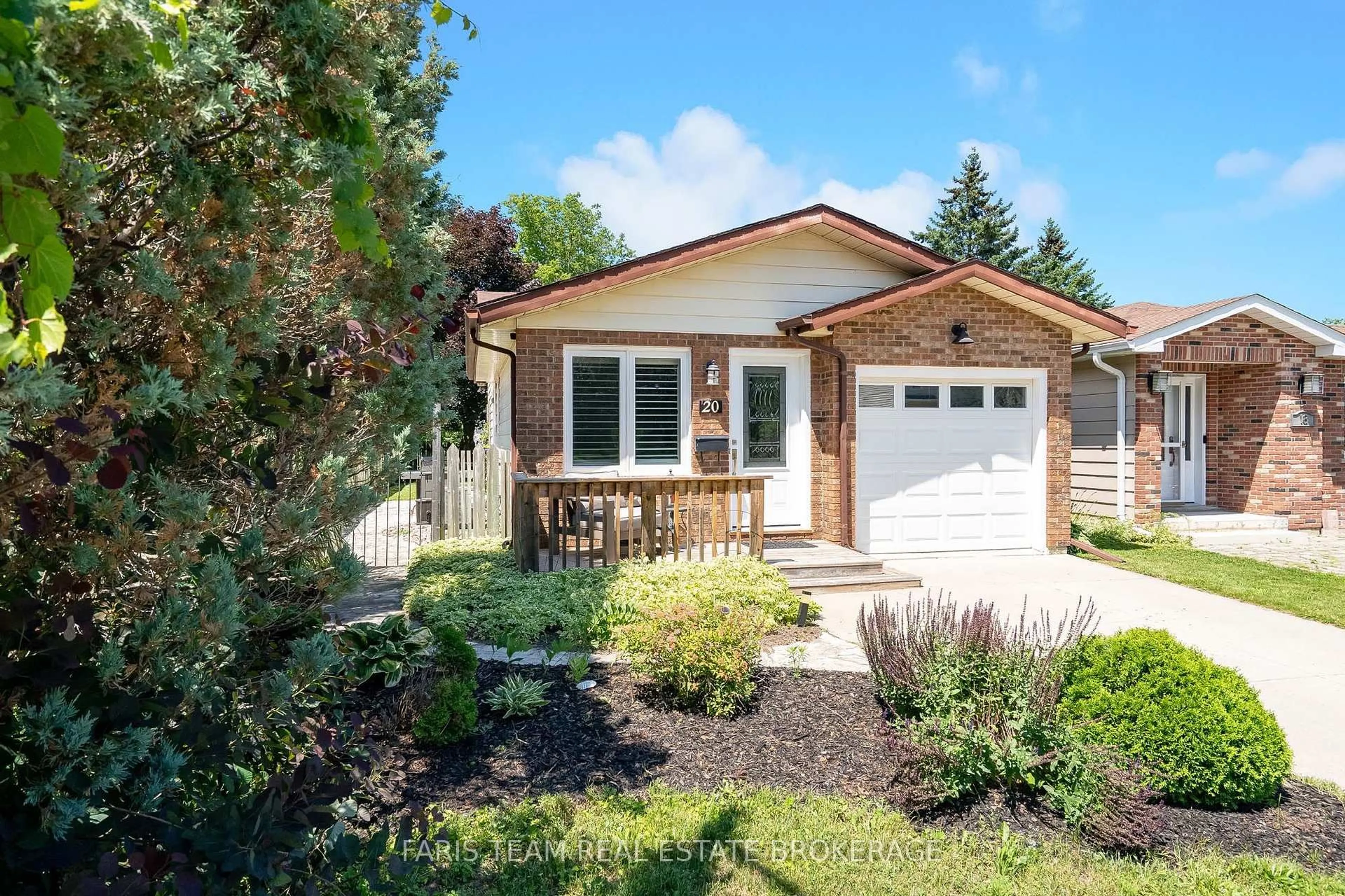 Unknown for 20 Leslie Dr, Collingwood Ontario L9Y 4P2