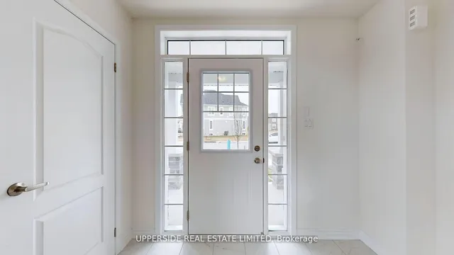26 Shapira Ave, Wasaga Beach 2