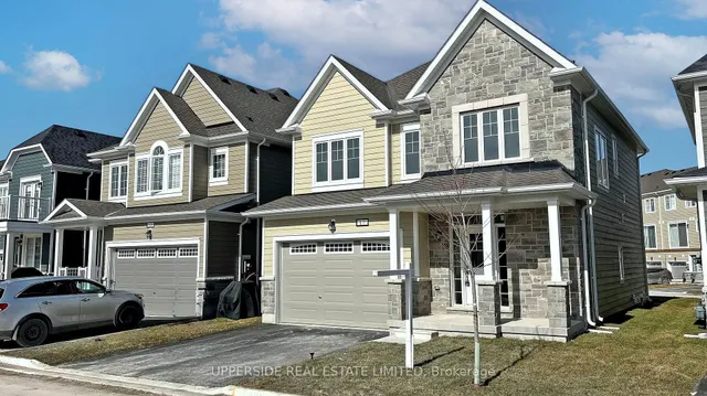 17 Shapira Ave, Wasaga Beach 3