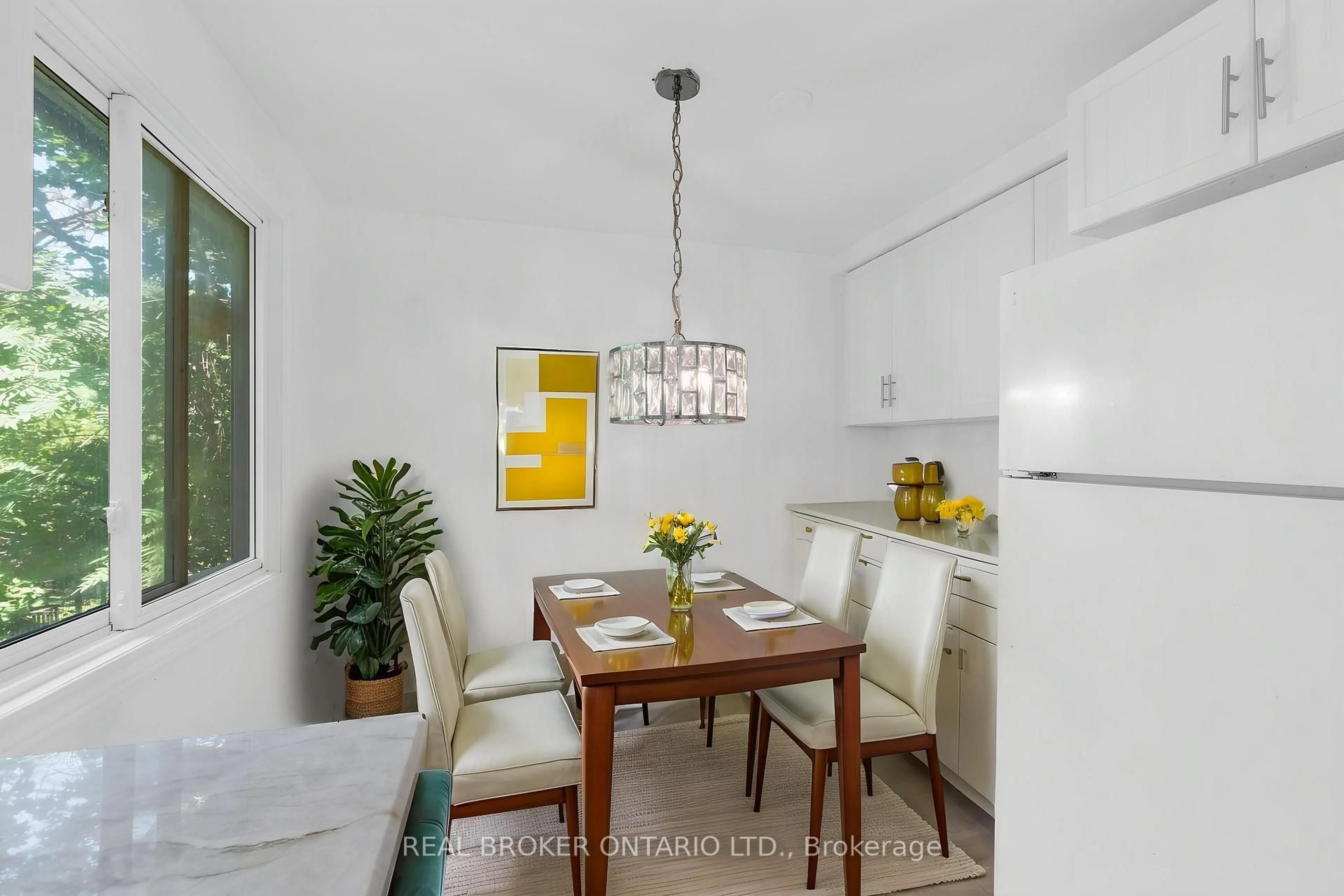Dining room, unknown for 57 Bernick Dr, Barrie Ontario L4M 5C1