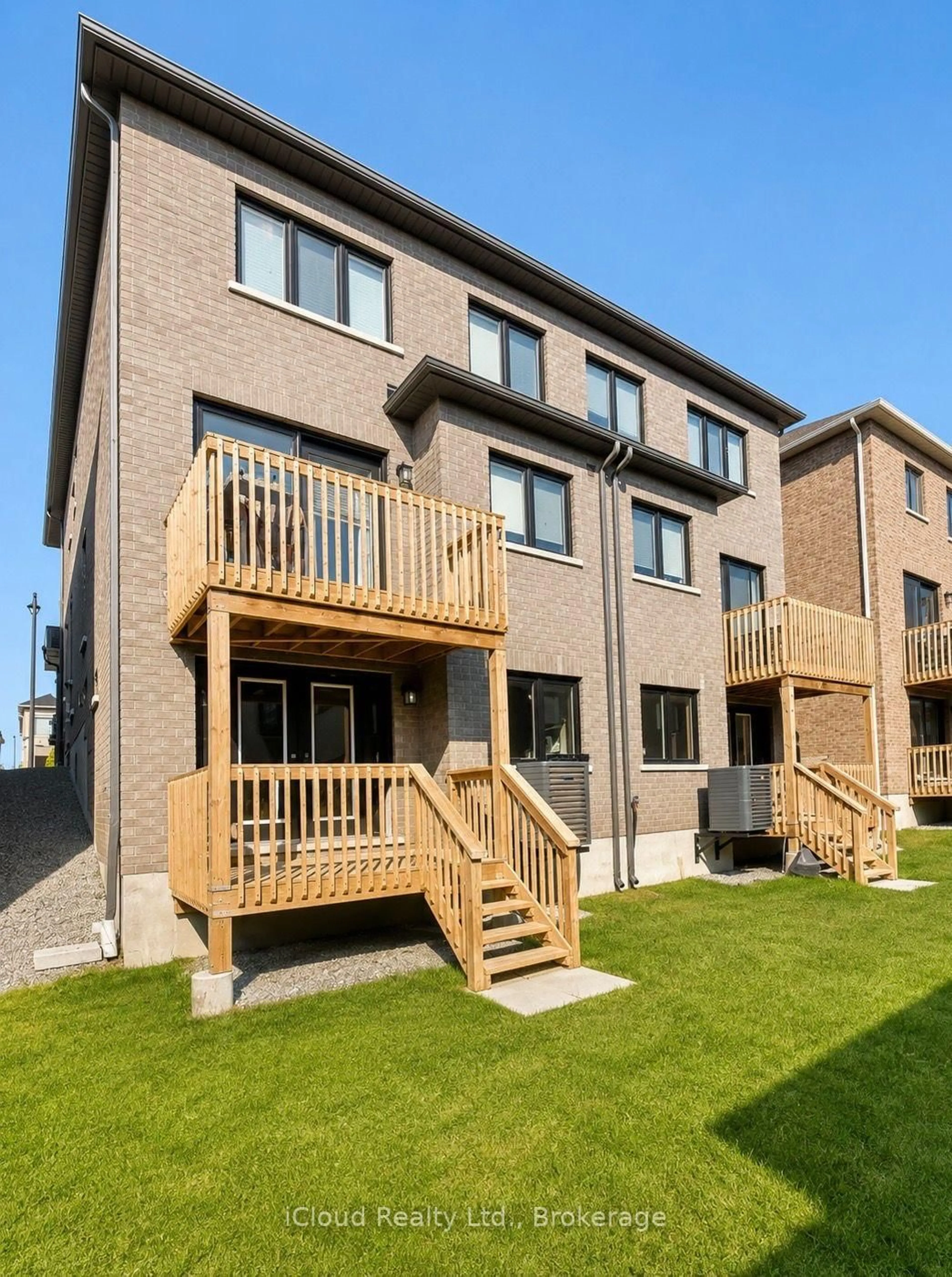 Unknown for 98 Bearberry Rd, Springwater Ontario L9X 2C9
