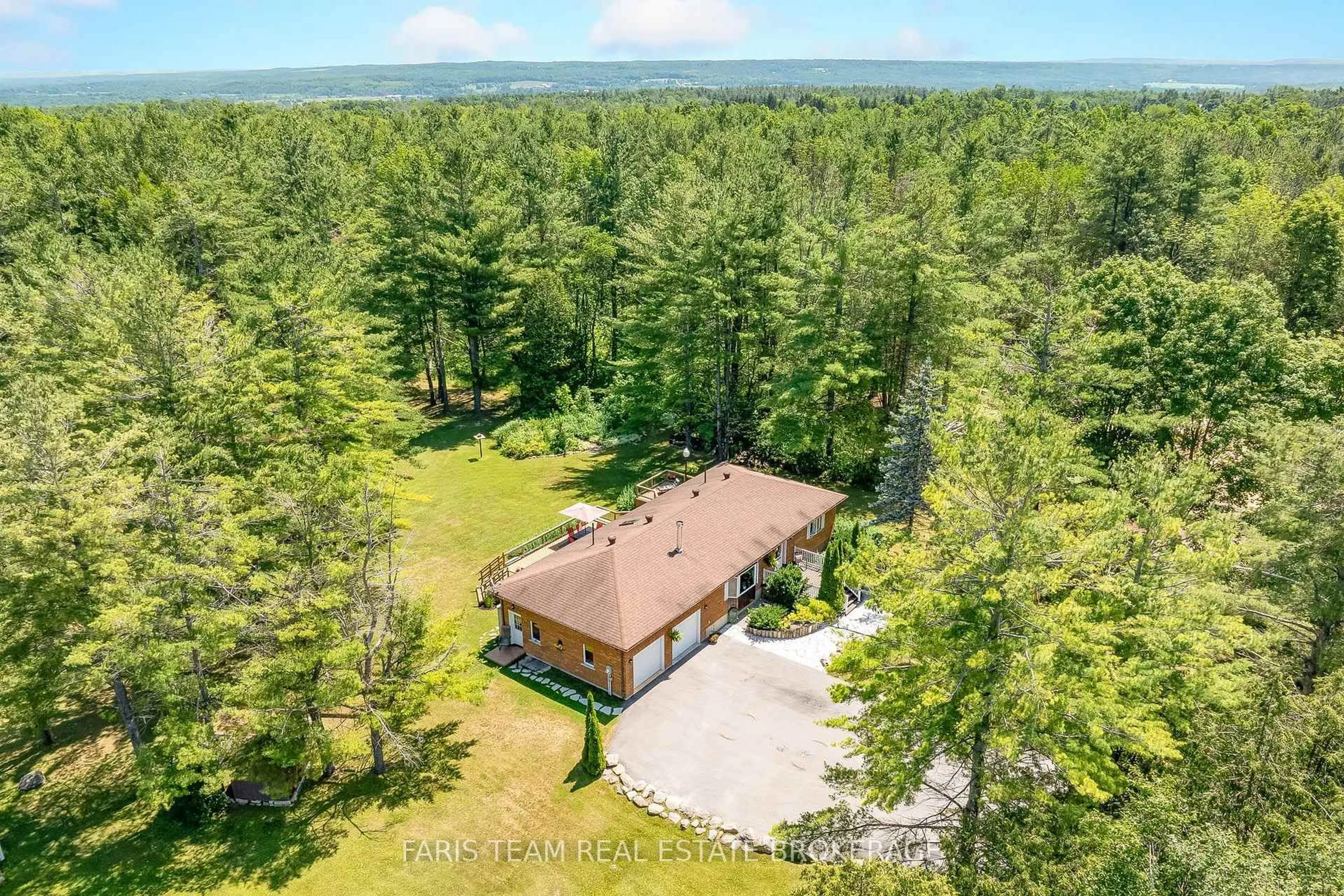 A pic from outside/outdoor area/front of a property/back of a property/a pic from drone, forest/trees view for 5645 Line 8, Oro-Medonte Ontario L0K 1N0