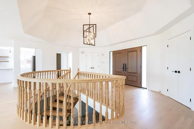 58 Woodcrest Rd, Barrie 5