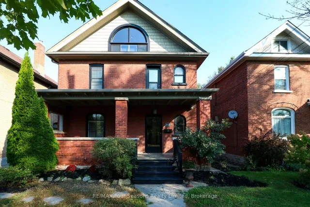 143 Fourth St, Collingwood 3