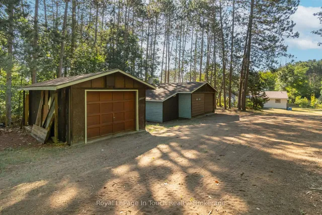22 Glendale Rd, Tiny 5
