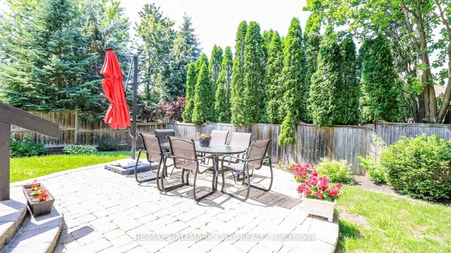14 Imperial Crown Lane, Barrie 5