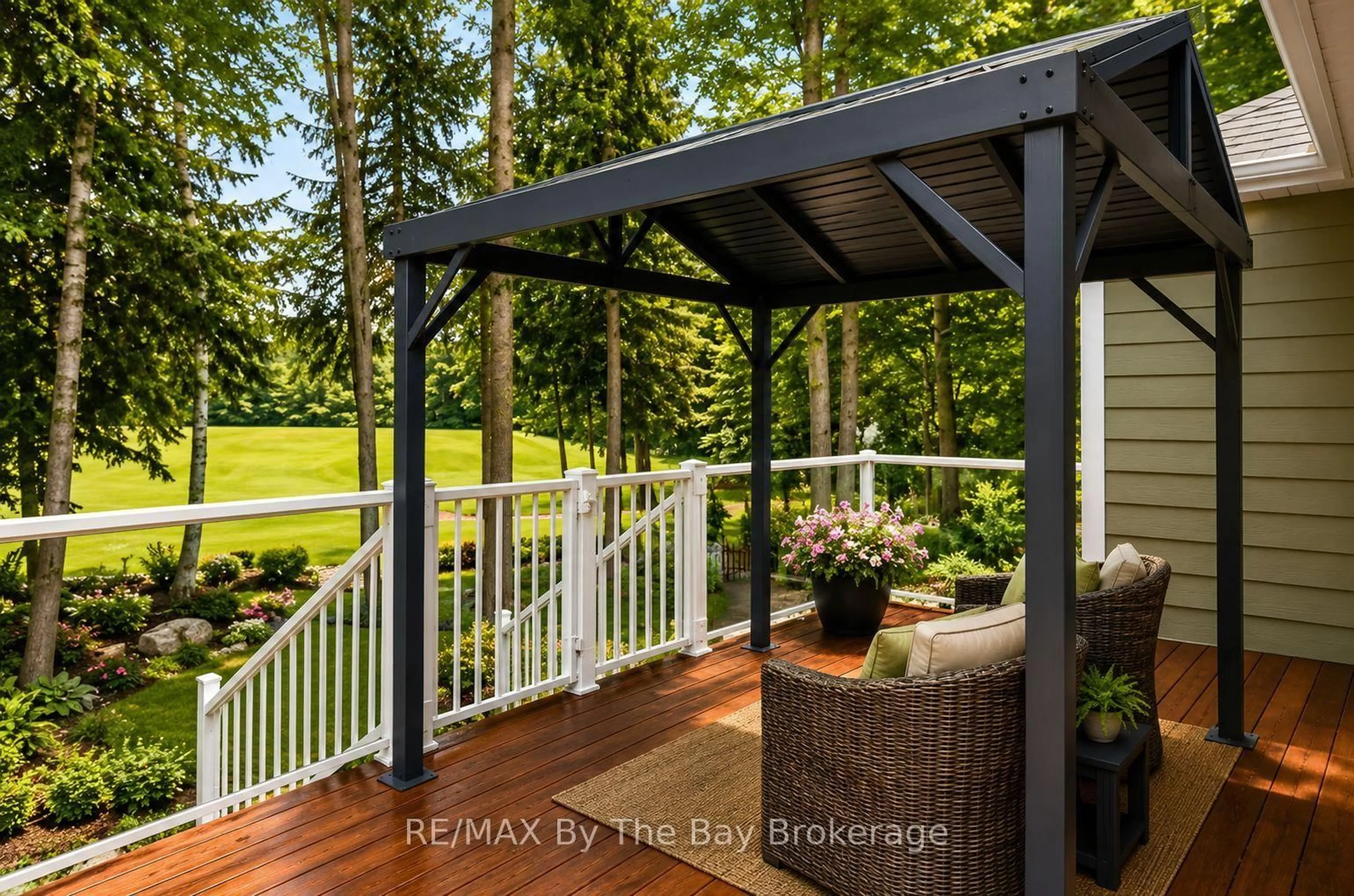 Patio, water/lake/river/ocean view for 7 Downer Cres, Wasaga Beach Ontario L9Z 1C2