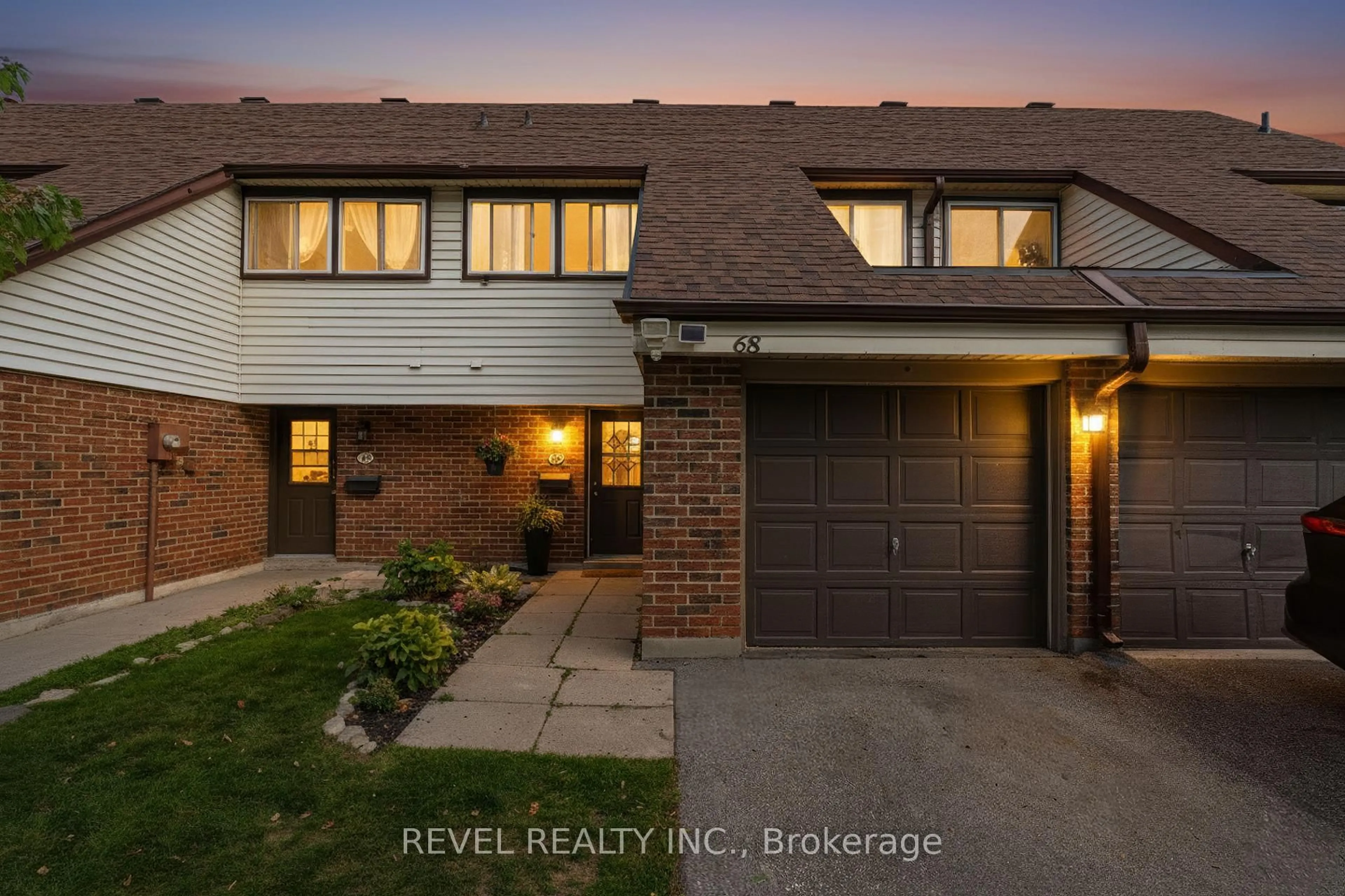 Home with brick exterior material, street for 28 Donald St #68, Barrie Ontario L4N 4S6