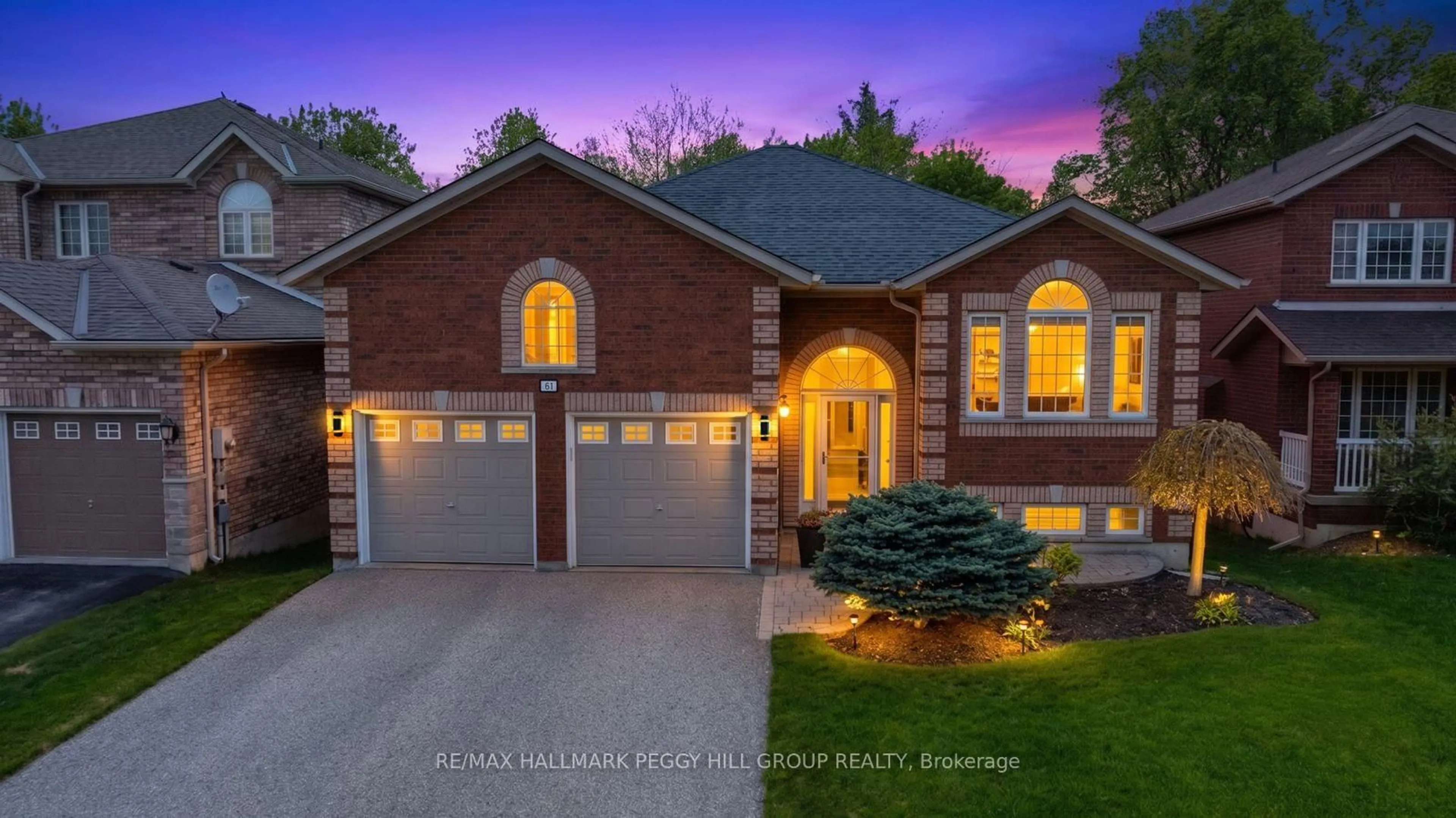 Home with brick exterior material, street for 61 Maclaren Ave, Barrie Ontario L4N 5T4