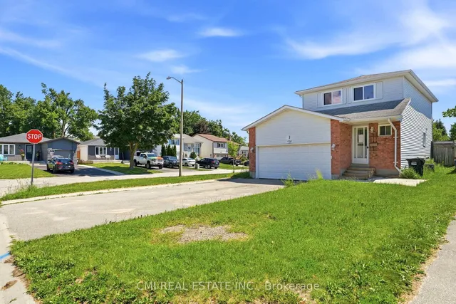1 Mccuaig Crt, Barrie 4