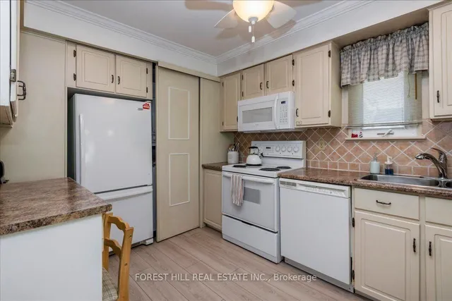 4 Paradise Blvd #27, Ramara 5