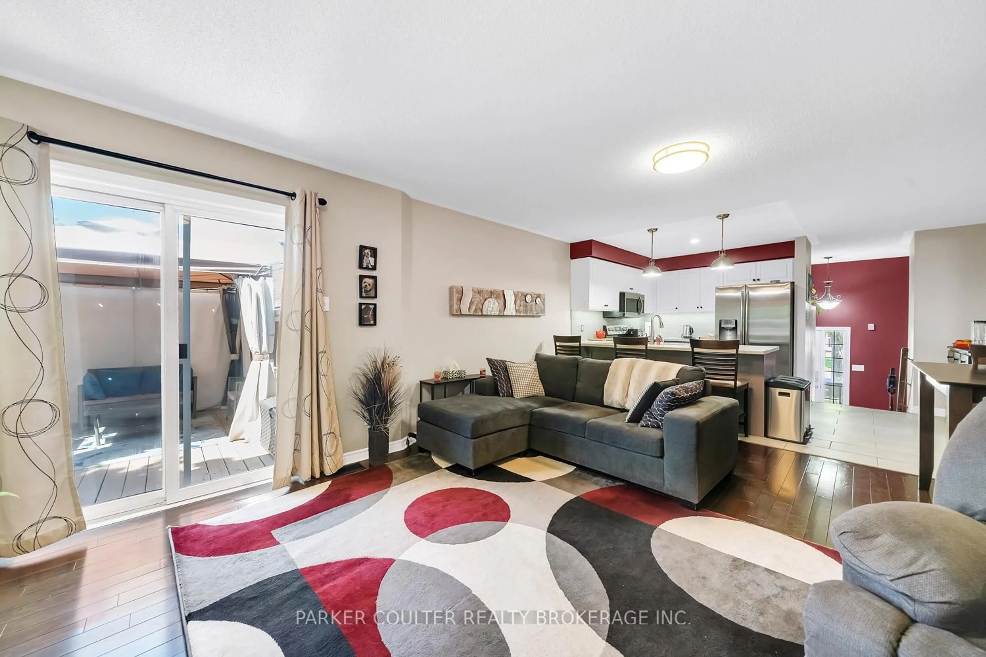 Living room with furniture, unknown for 11 Watson Dr, Barrie Ontario L4M 6W3