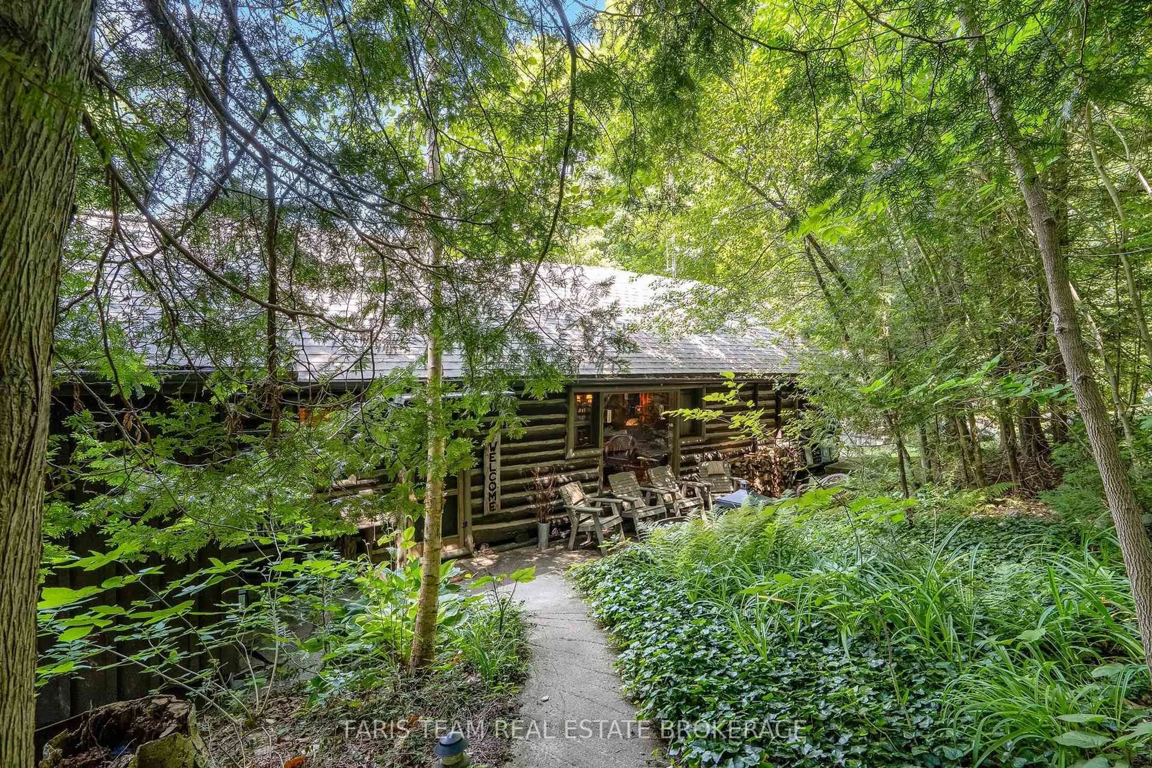 Unknown for 108 Shoreline Rd, Tiny Ontario L9M 1R3