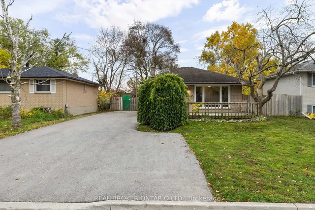 65 Ottaway Ave, Barrie 3