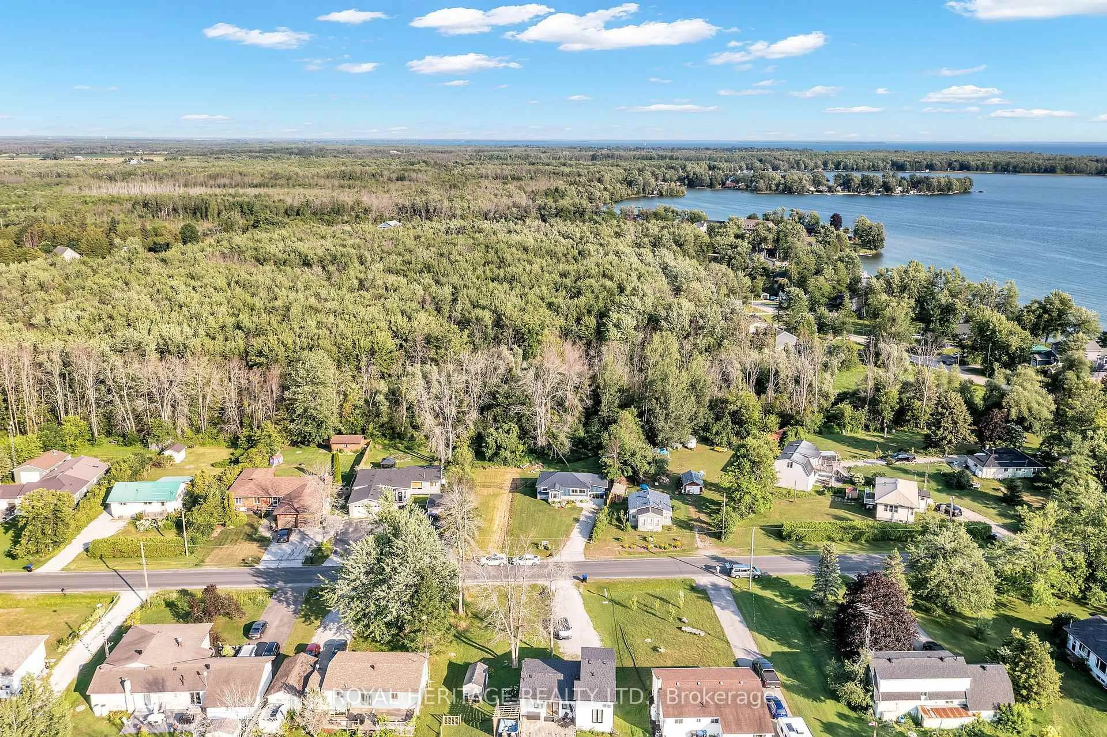 A pic from outside/outdoor area/front of a property/back of a property/a pic from drone, water/lake/river/ocean view for 4174 Fountain Dr, Ramara Ontario L3V 0N5