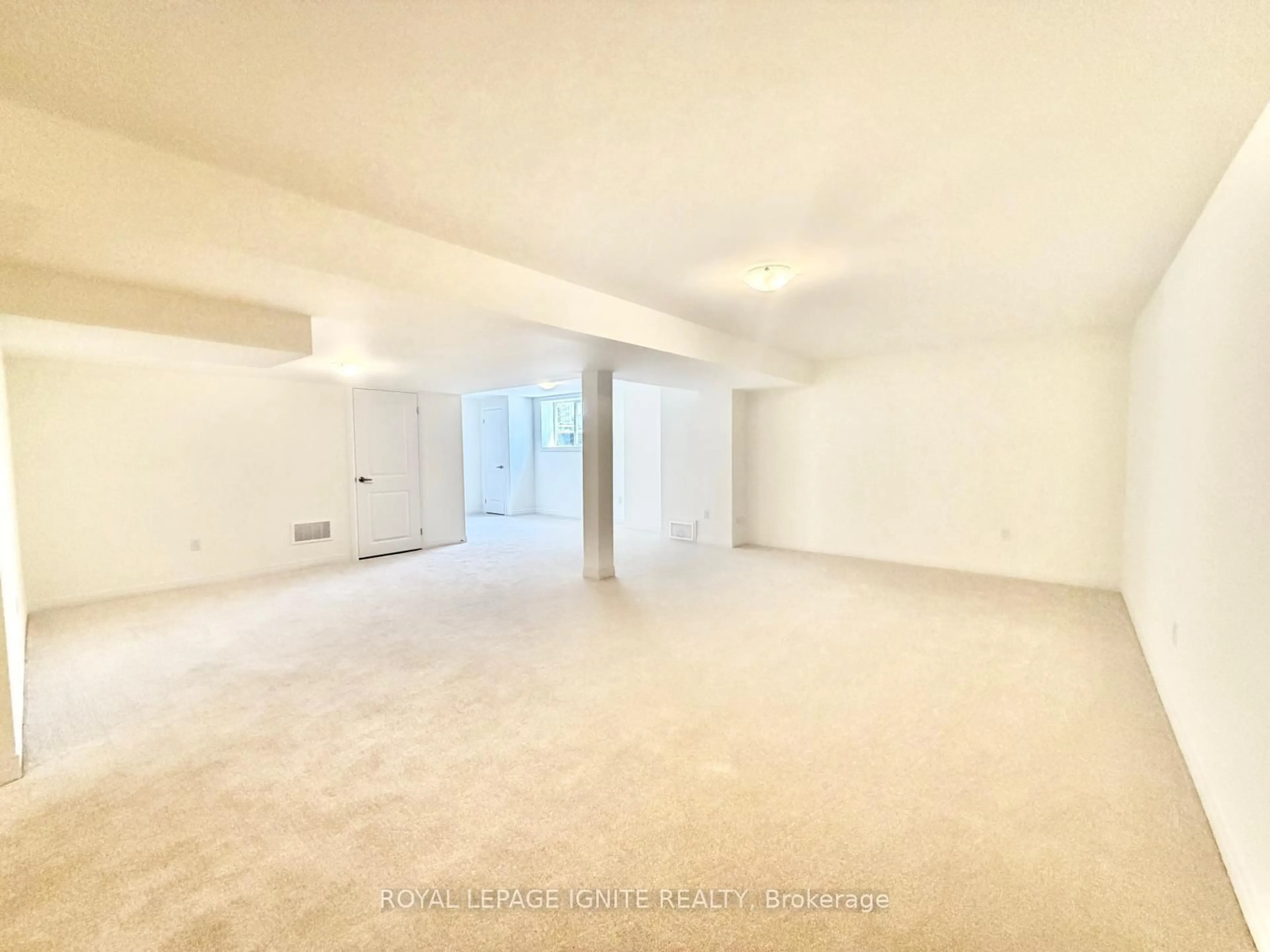 A pic of a room for 551 Hudson St, Midland Ontario L4R 0J2