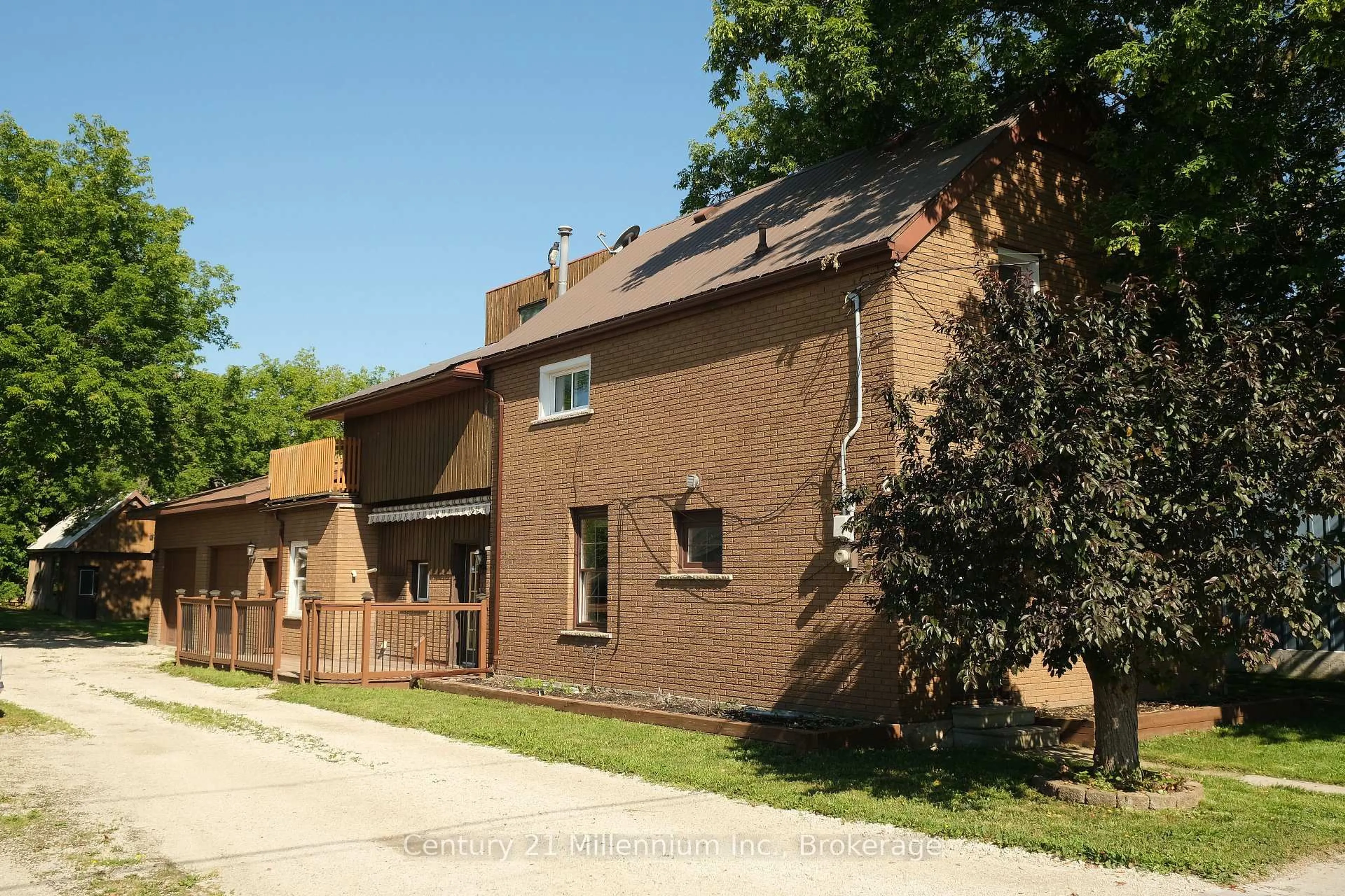 Home with brick exterior material, street for 104 Spruce St, Collingwood Ontario L9Y 3G7