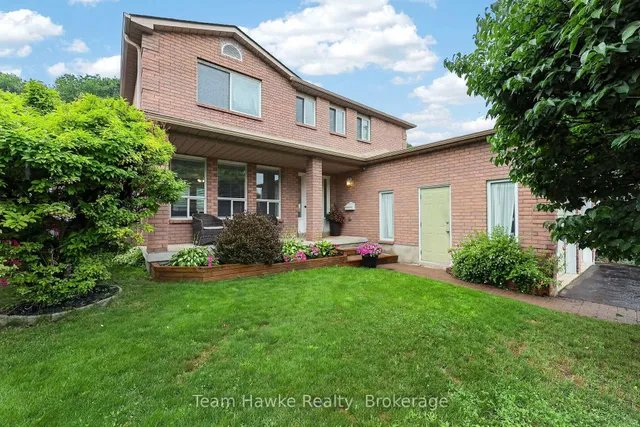 1085 Dina Cres, Midland 3