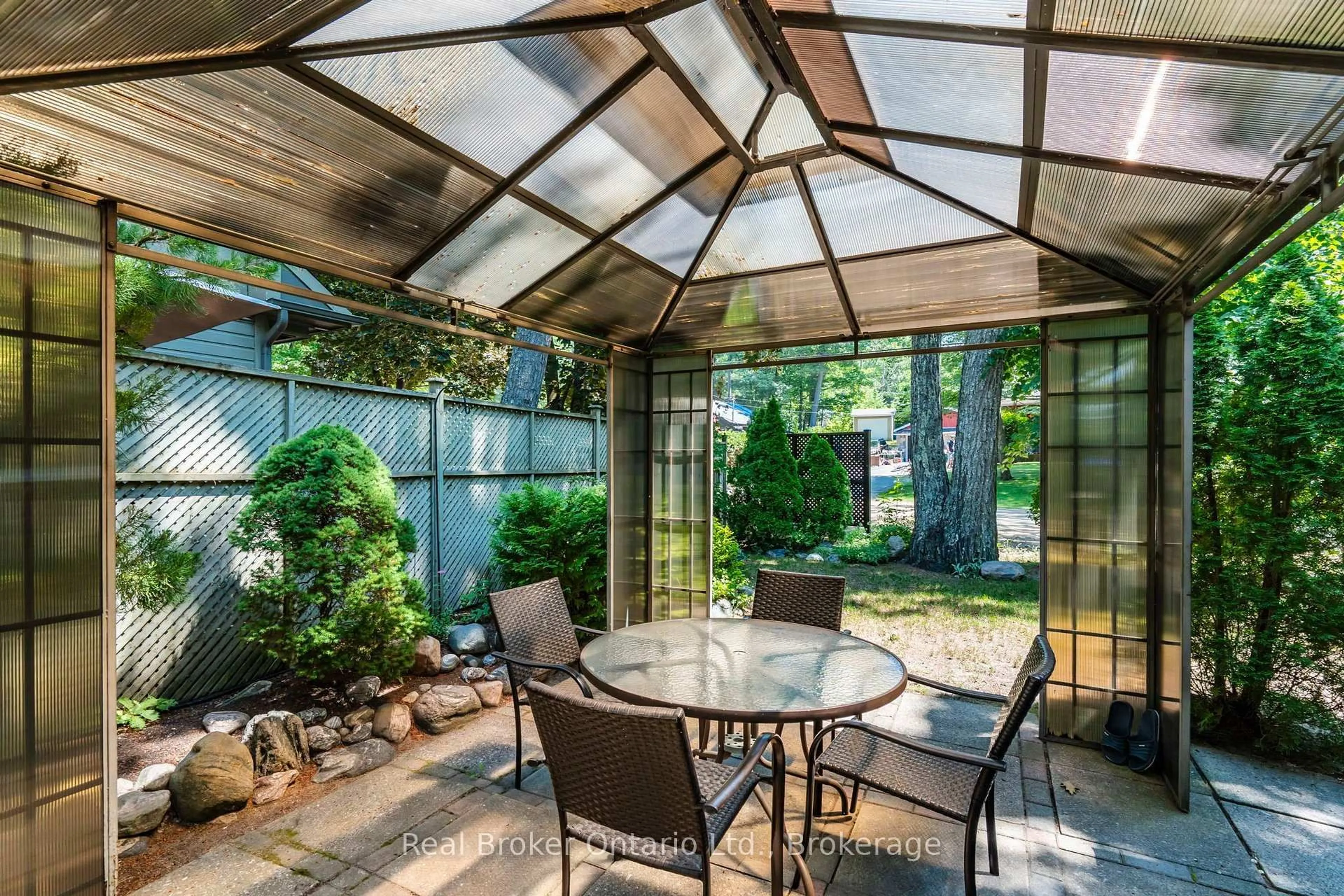 Patio, street for 224 Tiny Beaches Road S Rd, Tiny Ontario L0L 2J0