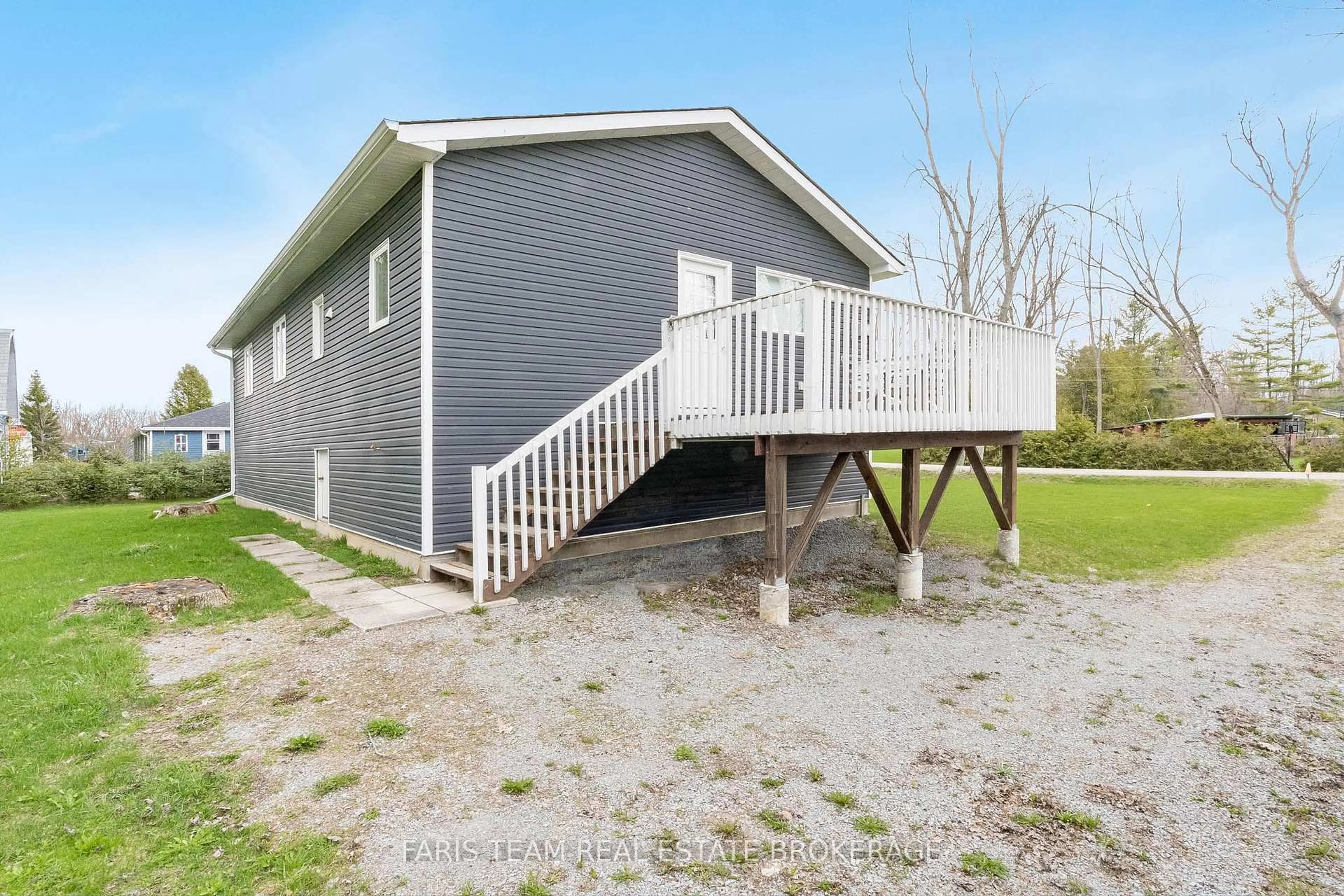 Unknown for 3554 John St, Ramara Ontario L0K 1B0