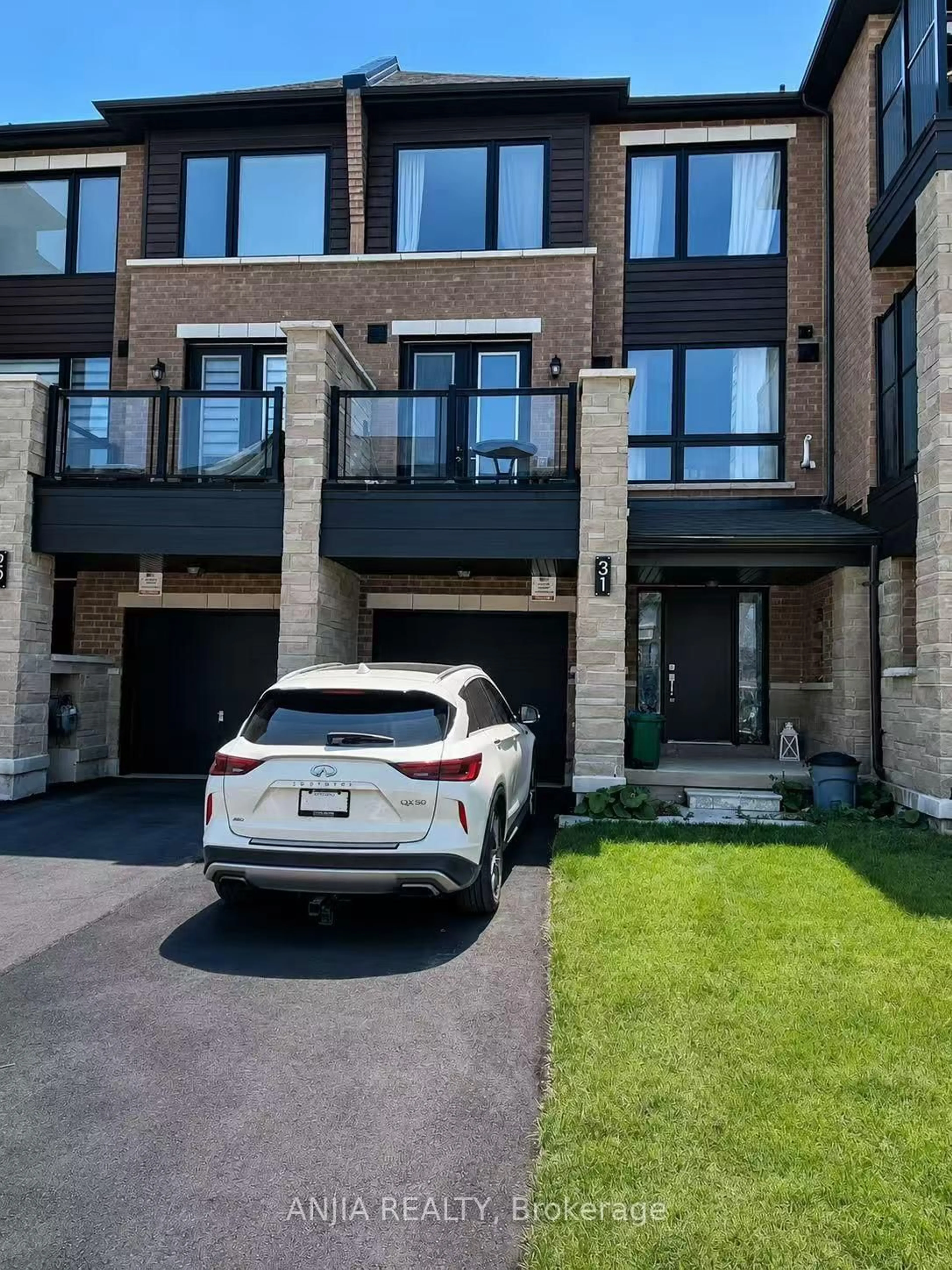 Home with brick exterior material, street for 31 Red Maple Lane, Barrie Ontario L9J 0N4