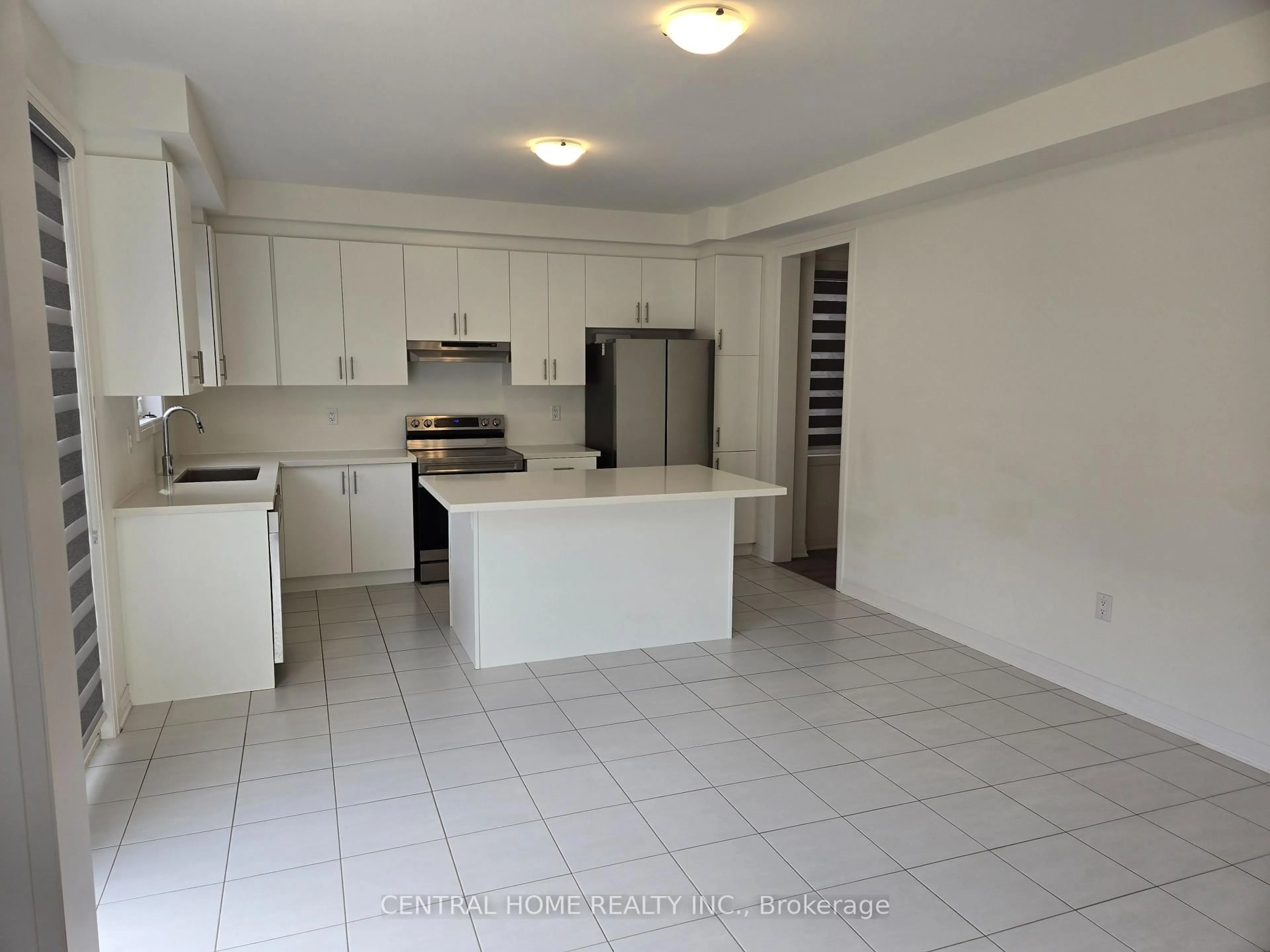 Unknown for 46 COPPERHILL Hts, Barrie Ontario L9S 2Z4