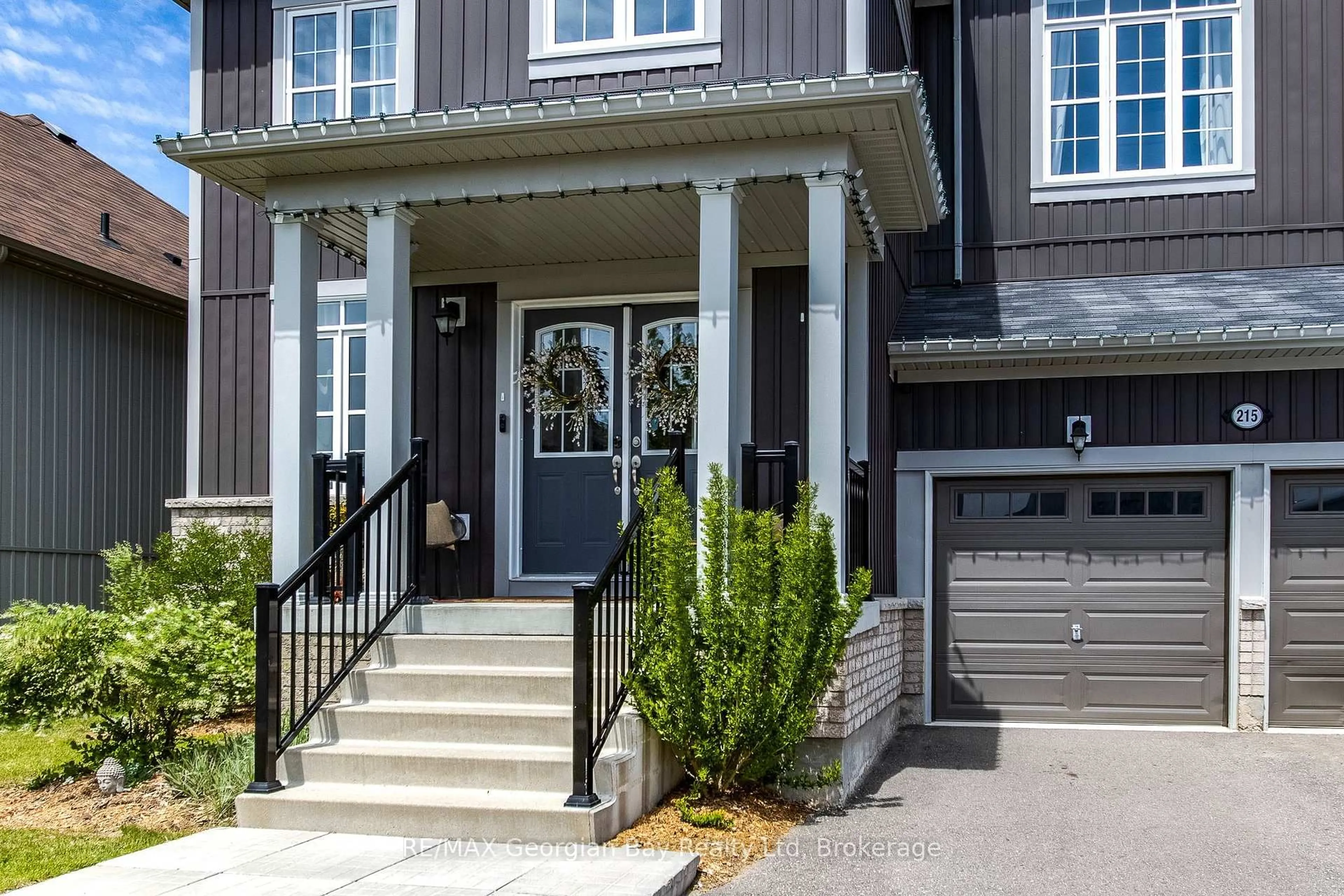Unknown for 215 Roy Dr, Clearview Ontario L0M 1S0