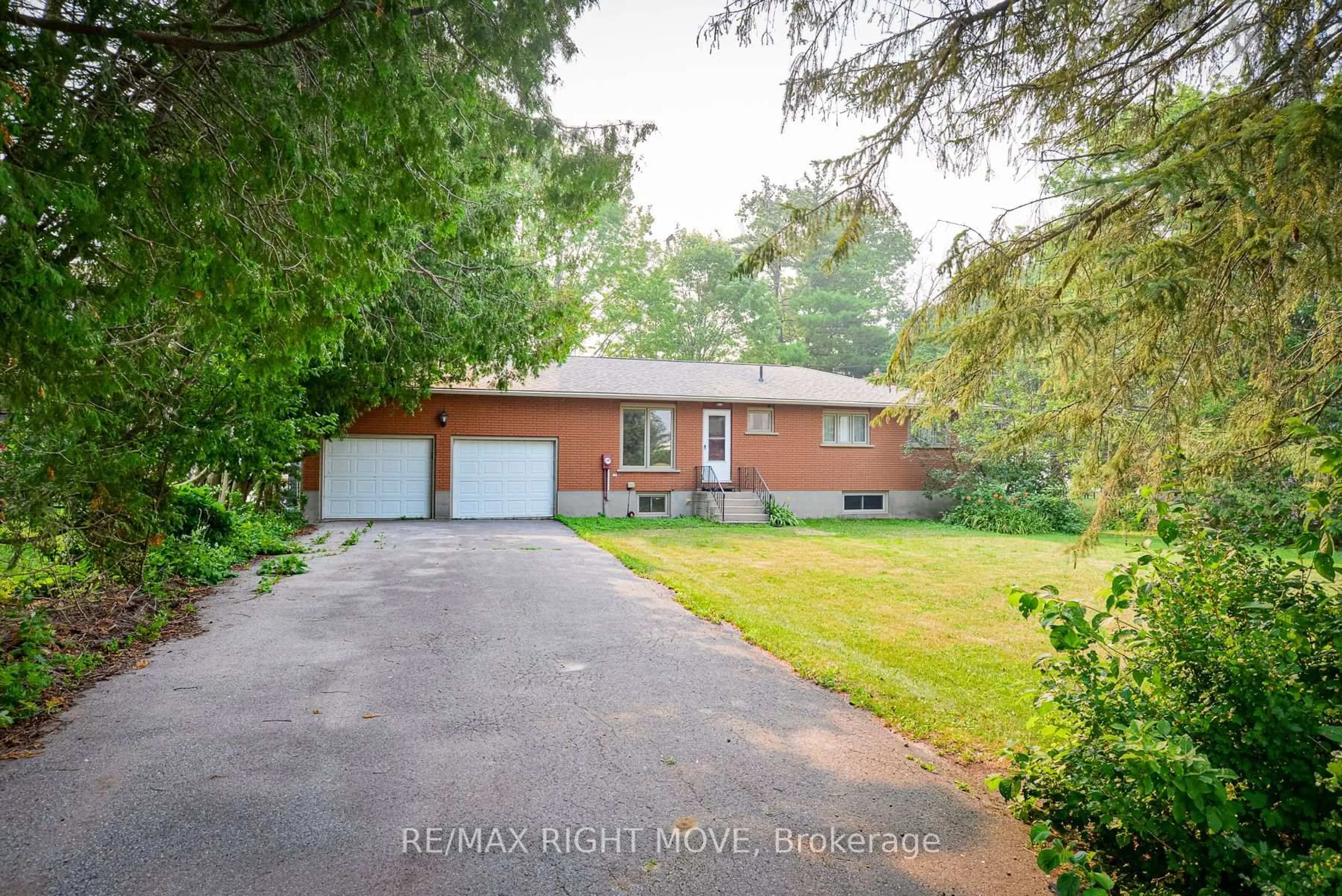 Unknown for 3877 Wood Ave, Severn Ontario L3V 0T9