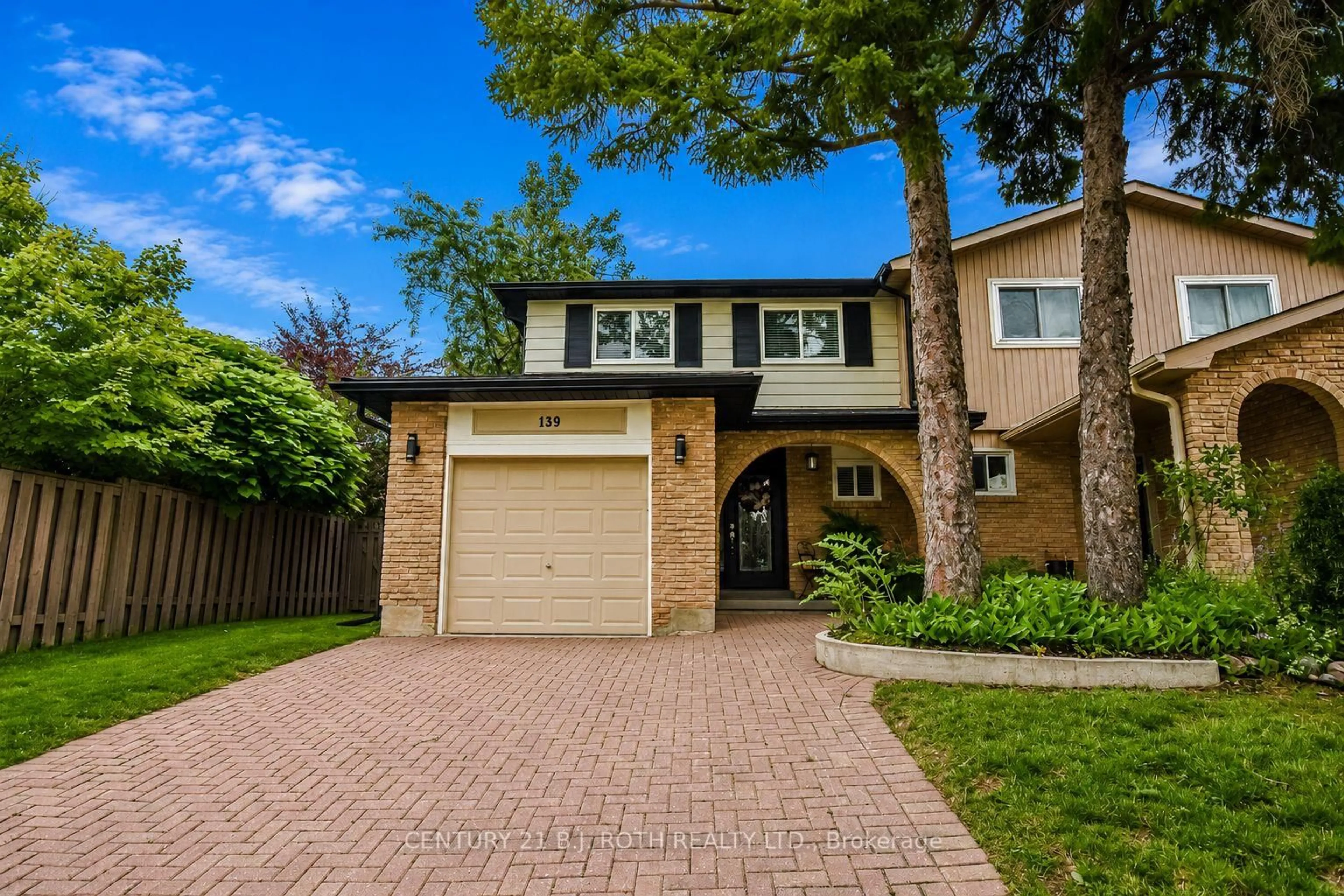 Home with brick exterior material, street for 139 Kozlov St, Barrie Ontario L4N 4R1