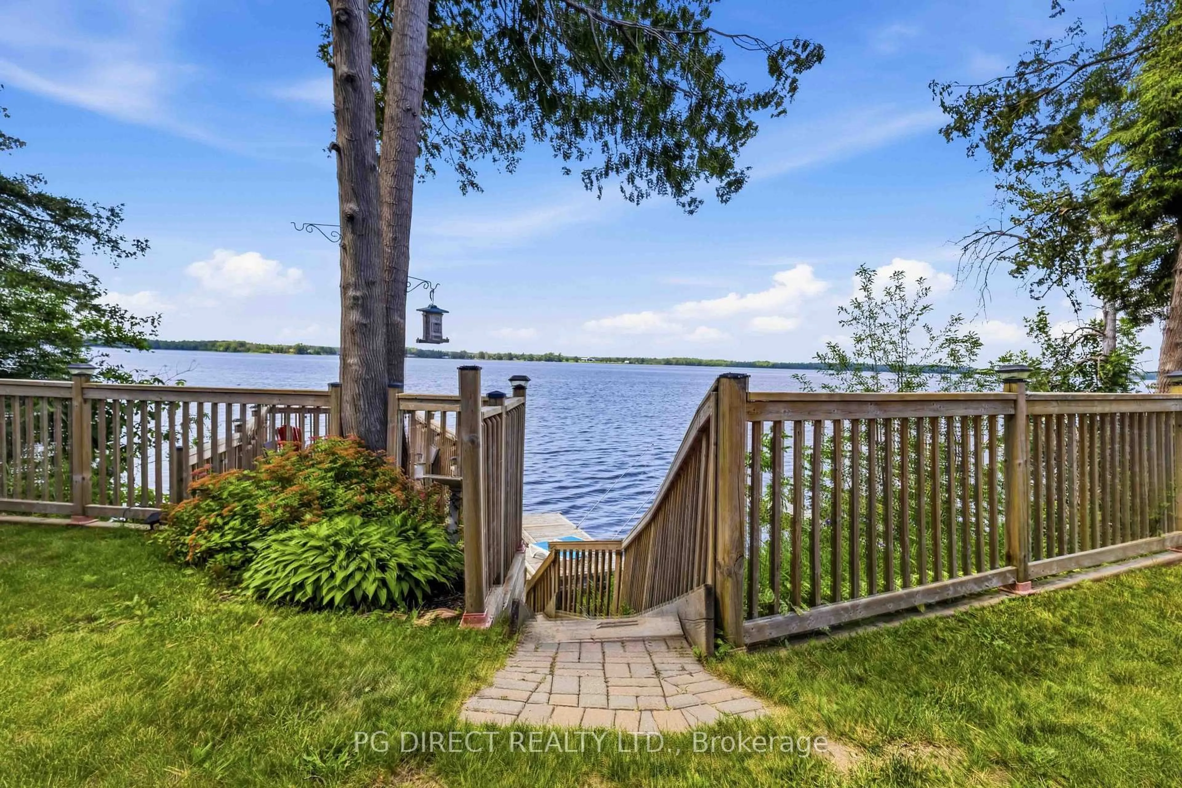 Patio, water/lake/river/ocean view for 1048 Sylvan Glen Dr, Ramara Ontario L0K 1B0