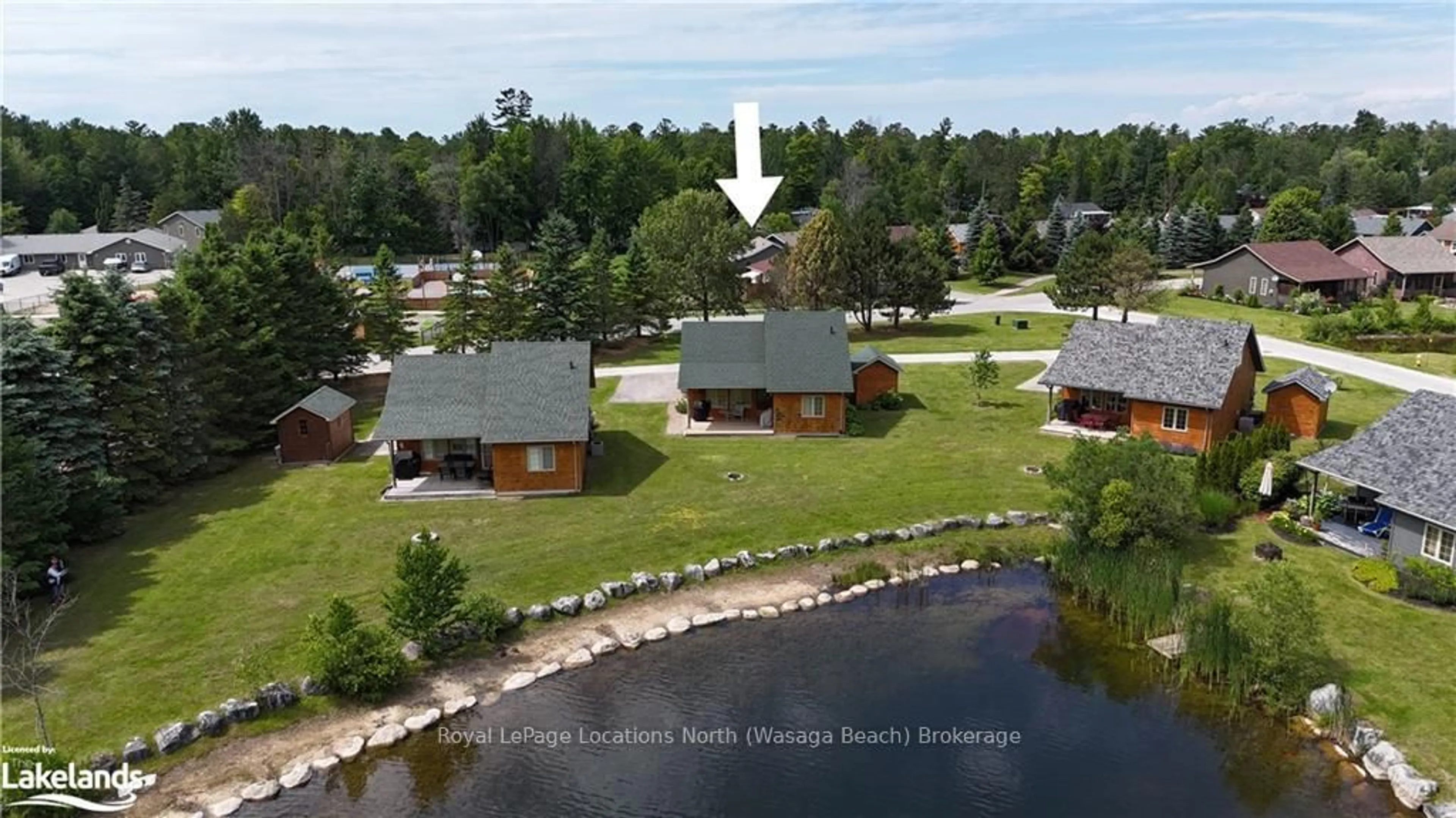 A pic from outside/outdoor area/front of a property/back of a property/a pic from drone, water/lake/river/ocean view for 50 CABIN Cres, Wasaga Beach Ontario L9Z 1X7